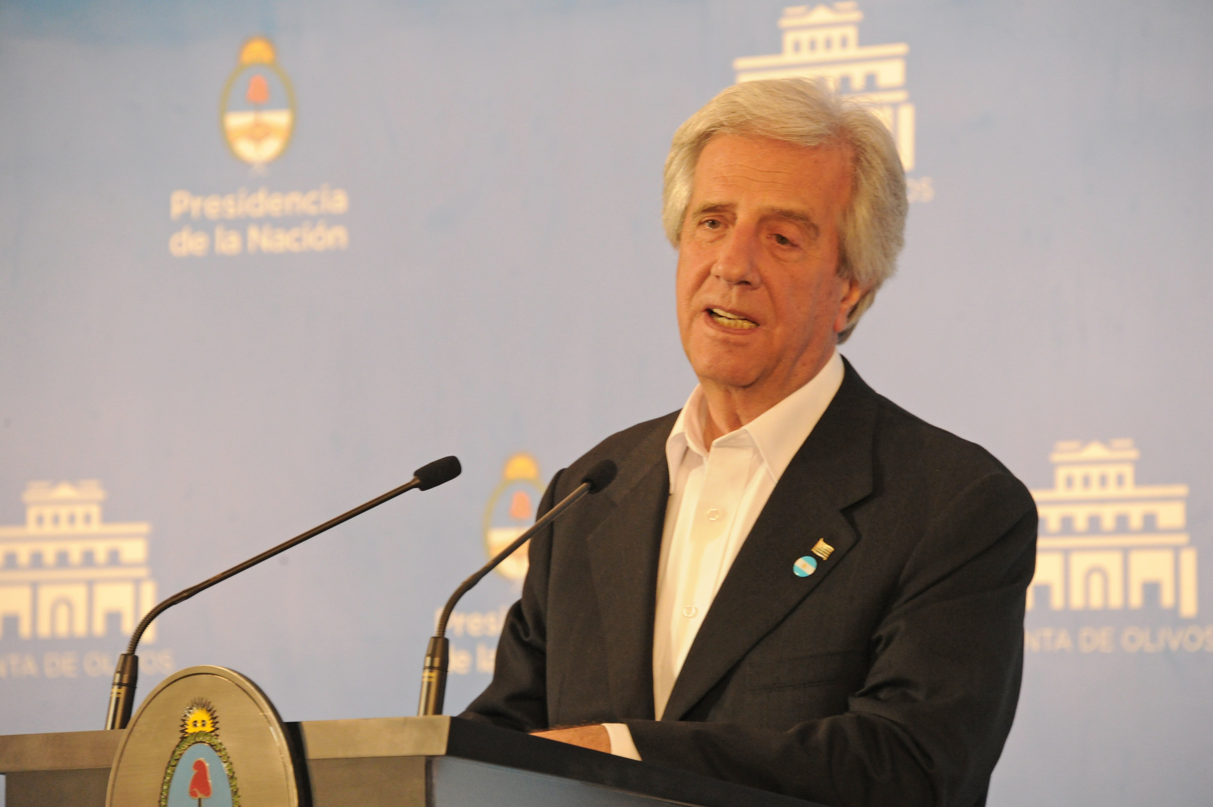 Presidente de la República Oriental del Uruguay, Tabaré Vázquez, dirigiéndose a los presentes
