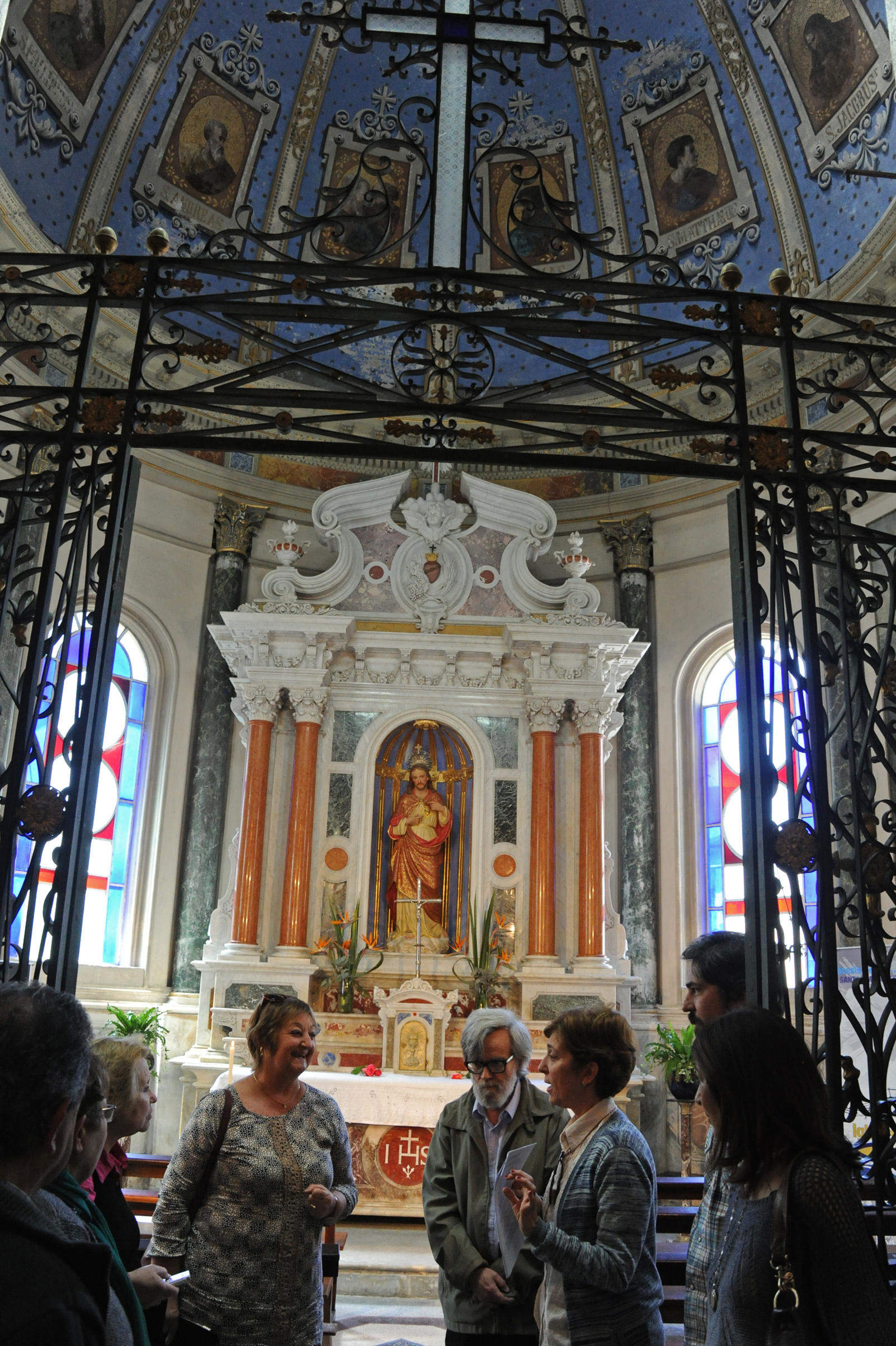 Ministra Liliam Kechichian visitó Catedral de San José