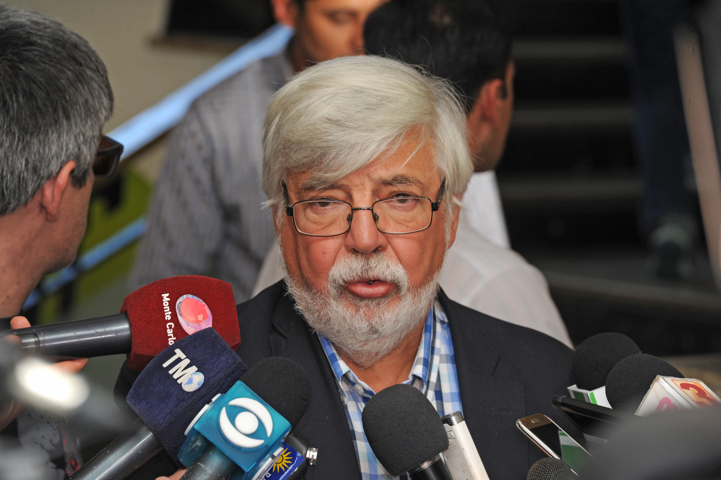 Ministro Eduardo Bonomi en nota de prensa