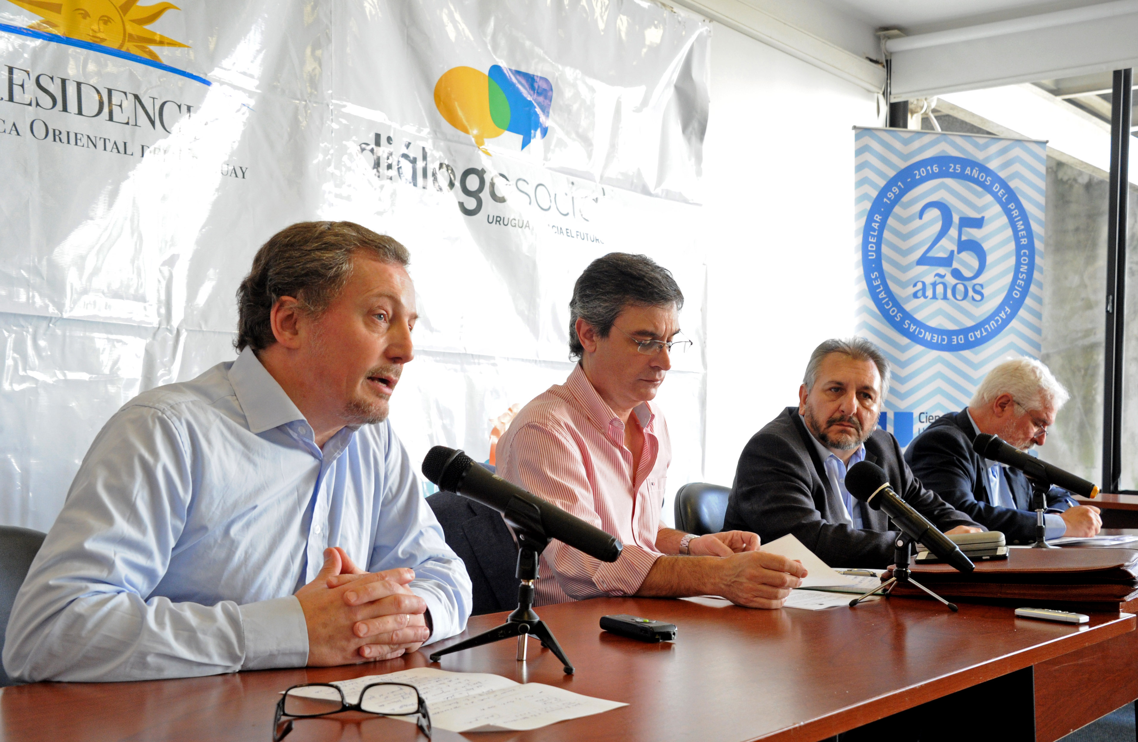 Diálogo Social sumó la Mesa número 11 para la participación de uruguayos en el exterior