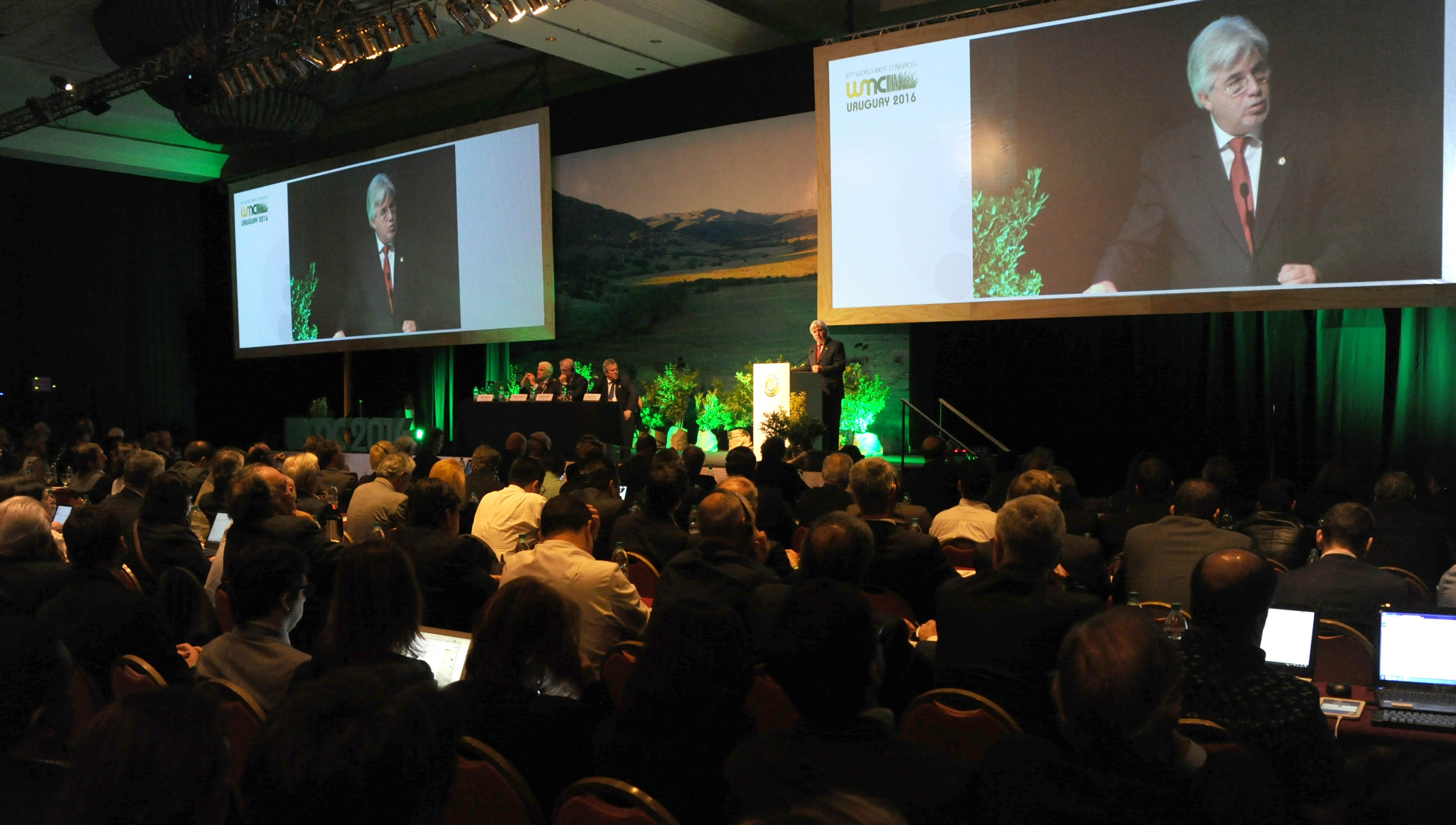 Tabaré Aguerre, en la apertura oficial del 21° Congreso Mundial de la Carne