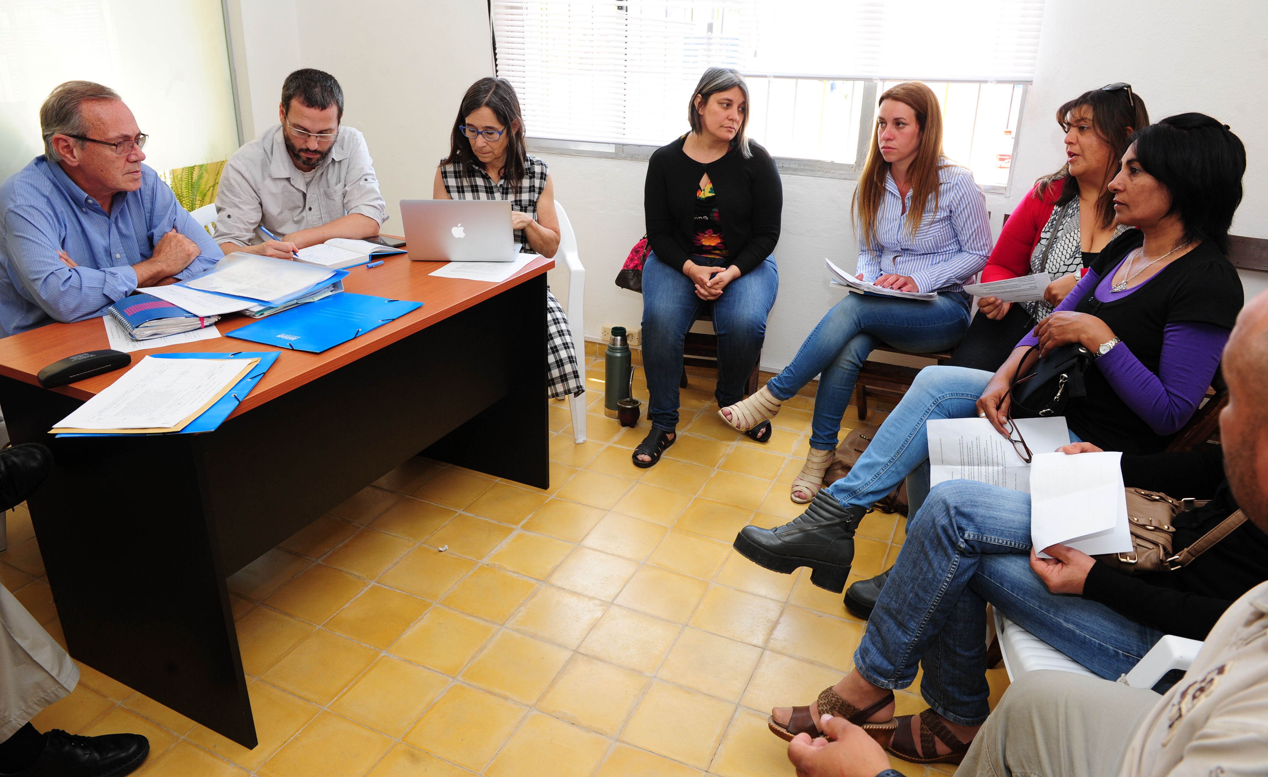Autoridades del MVOTMA reunidos con actores privados y públicos locales