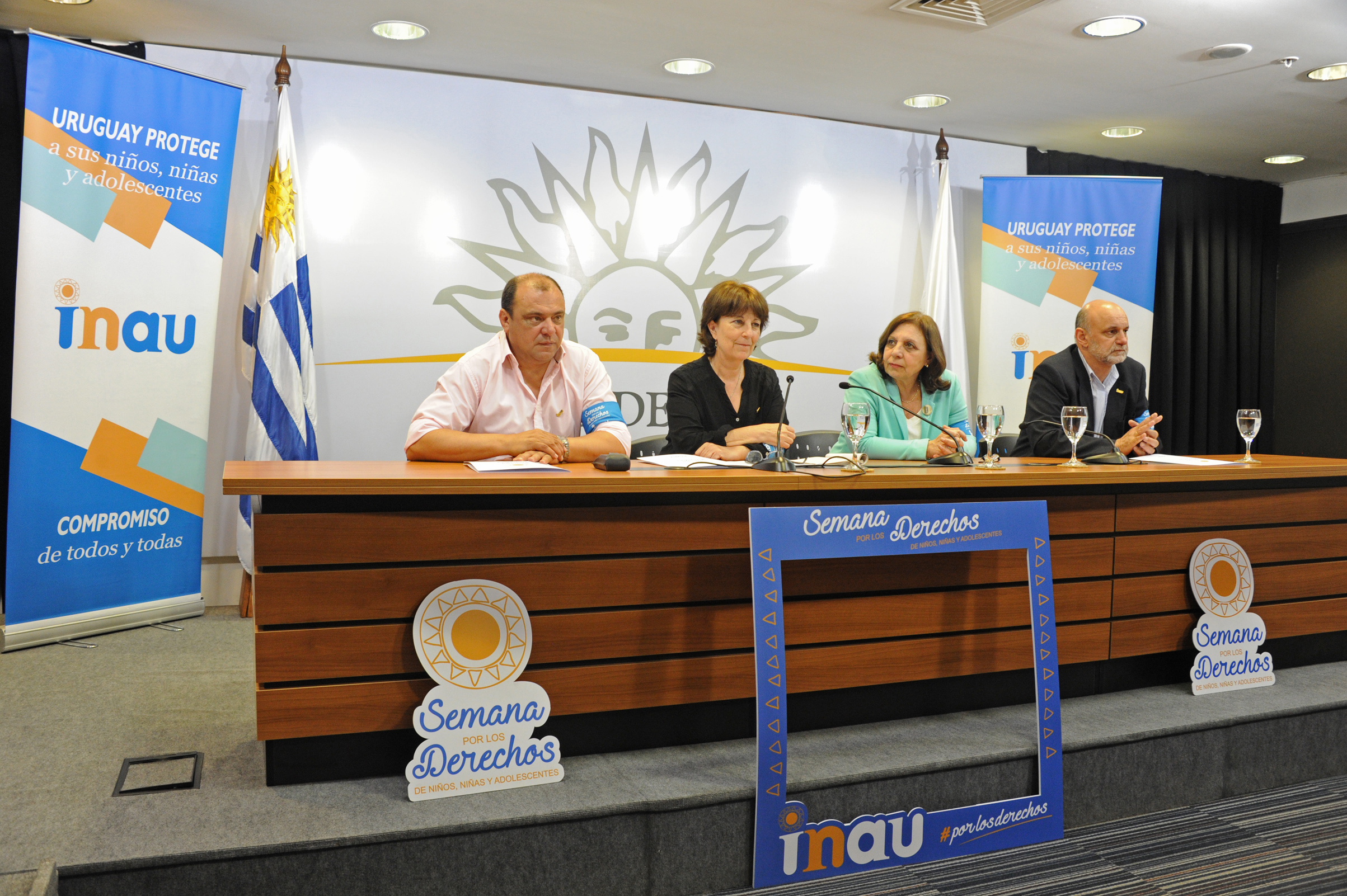 Presidenta de INAU, Marisa Lindner, haciendo uso de la palabra