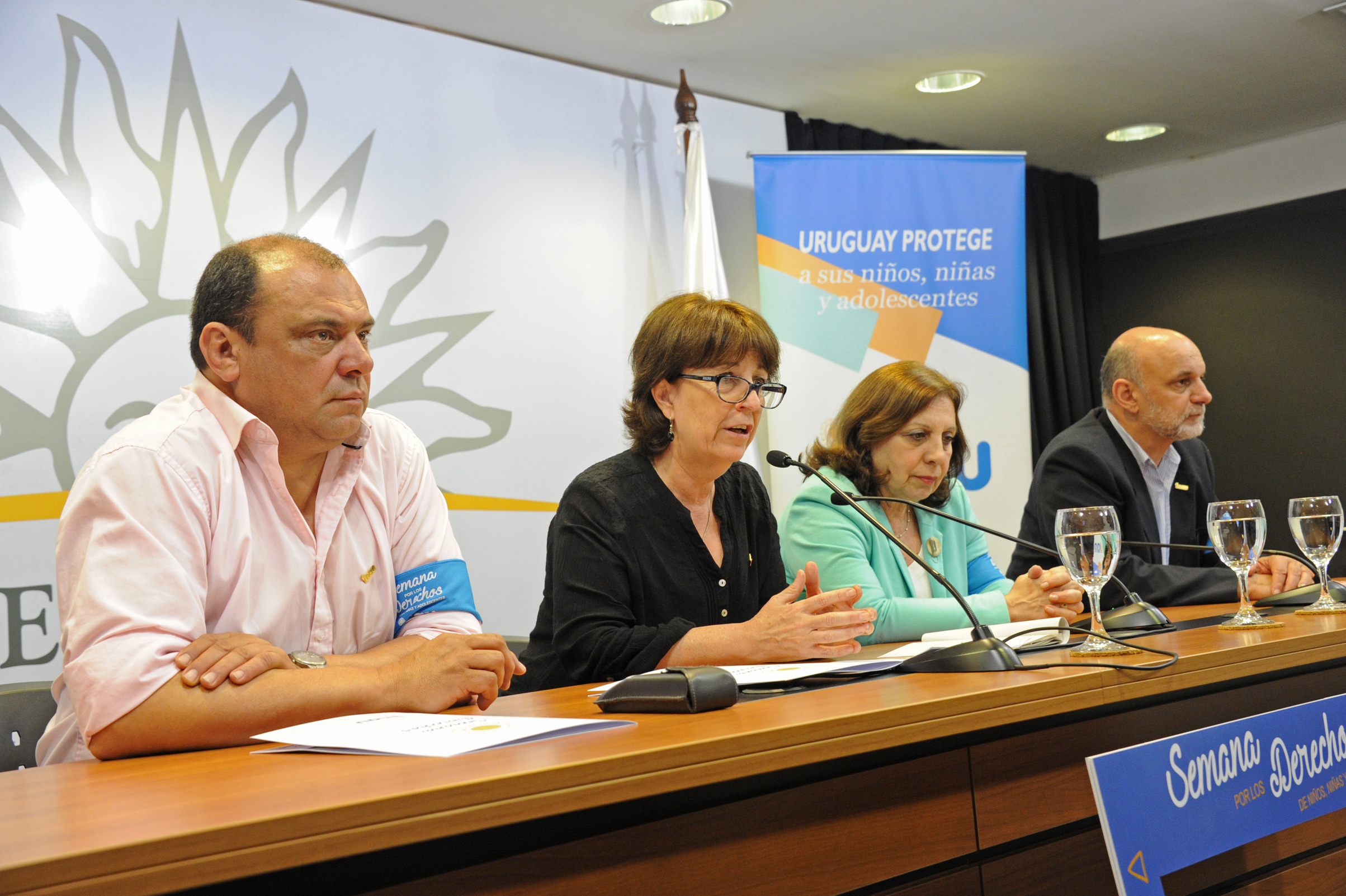 Presidenta de INAU, Marisa Lindner, haciendo uso de la palabra
