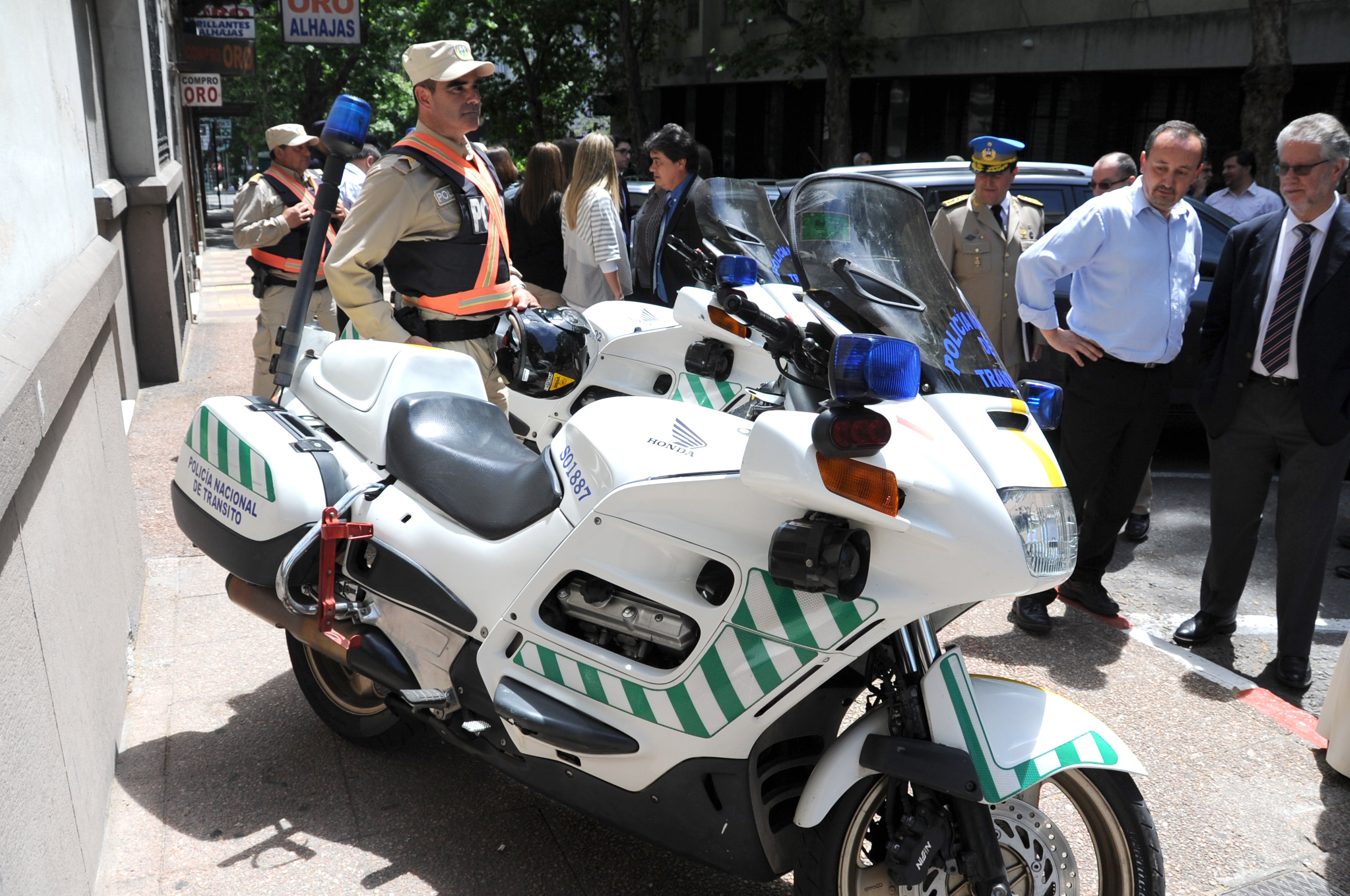 Motocicletas donadas por España