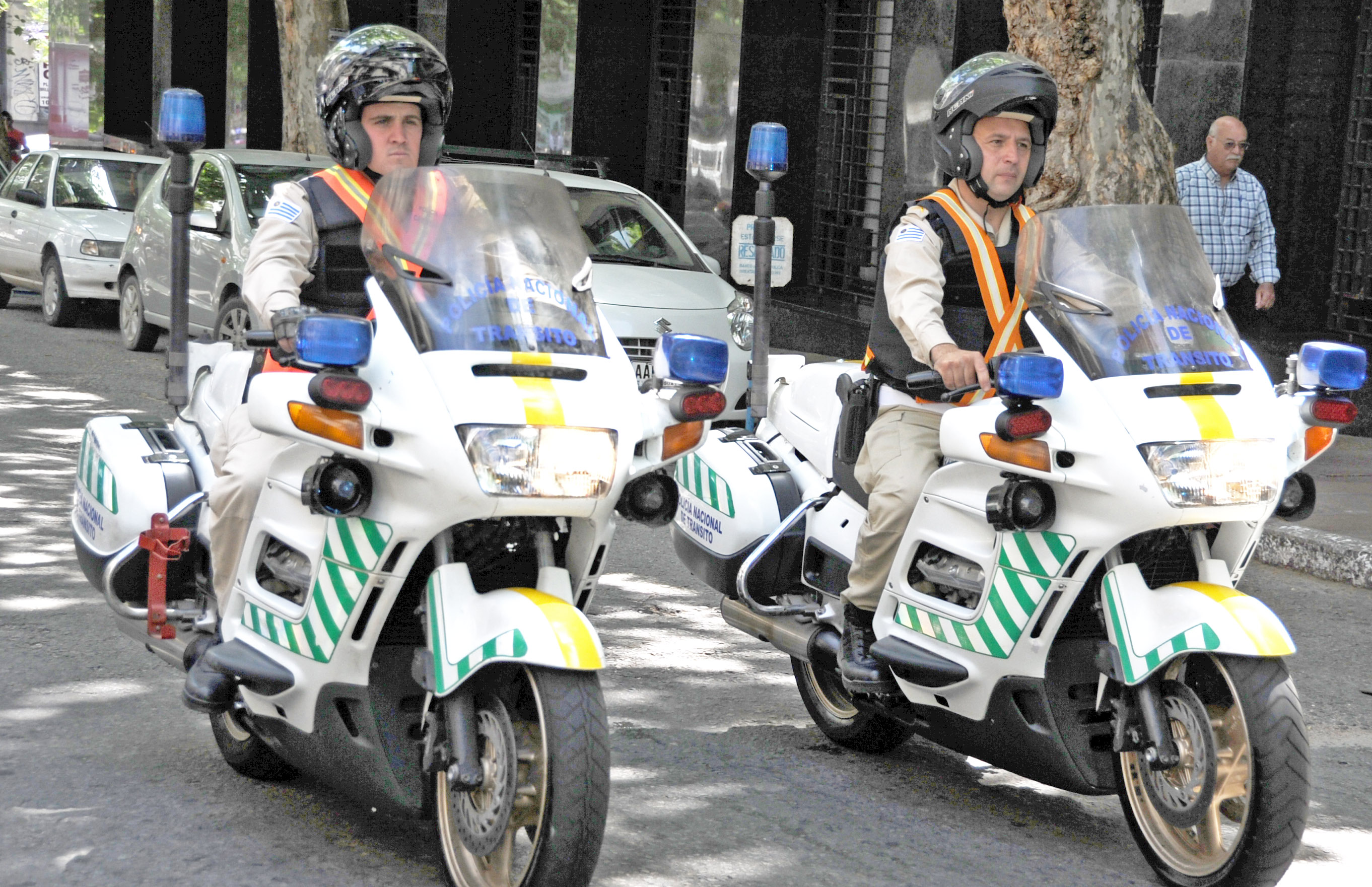Motocicletas donadas por España