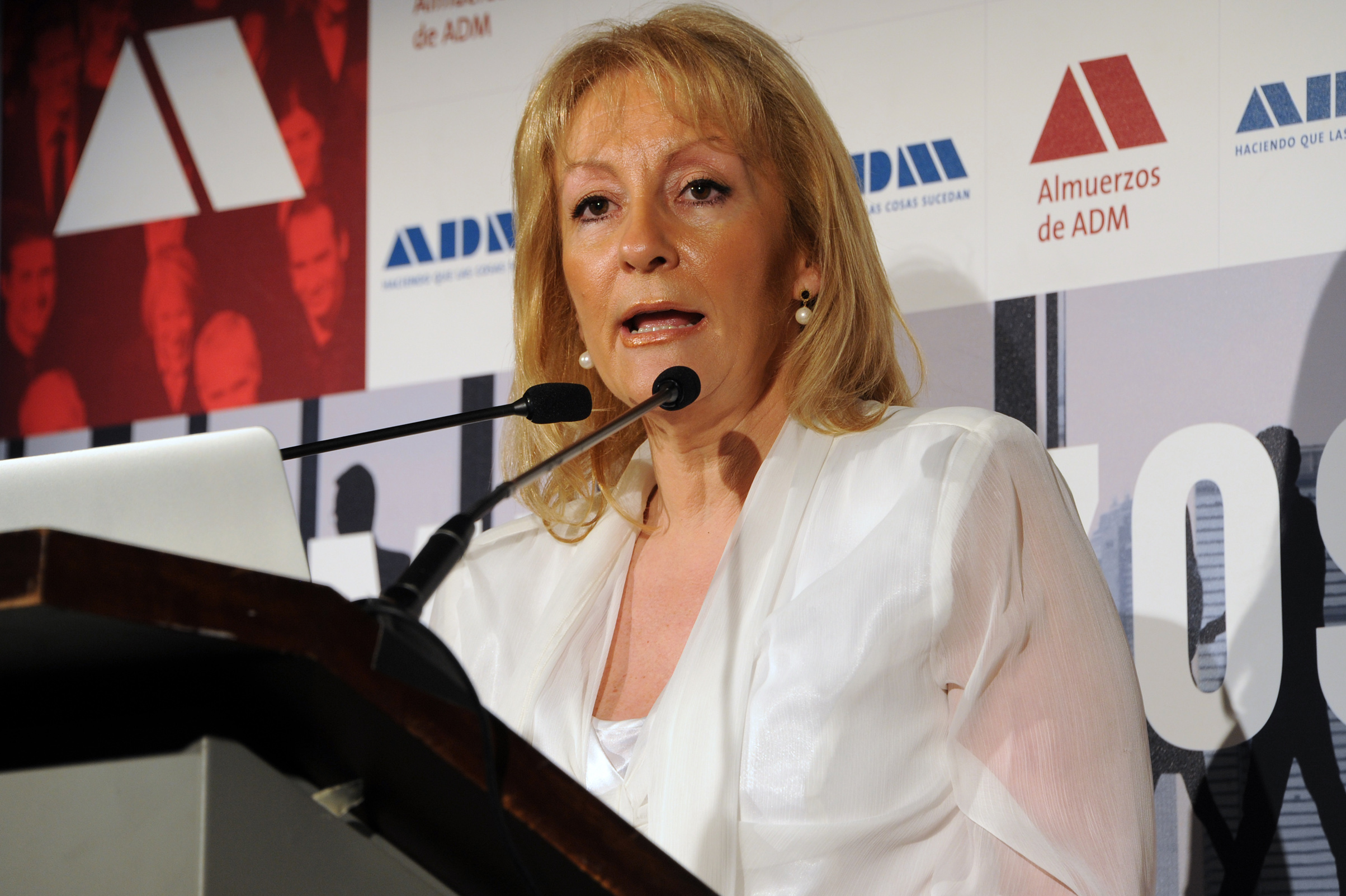 Ministra Carolina Cosse, durante su disertación en ADM