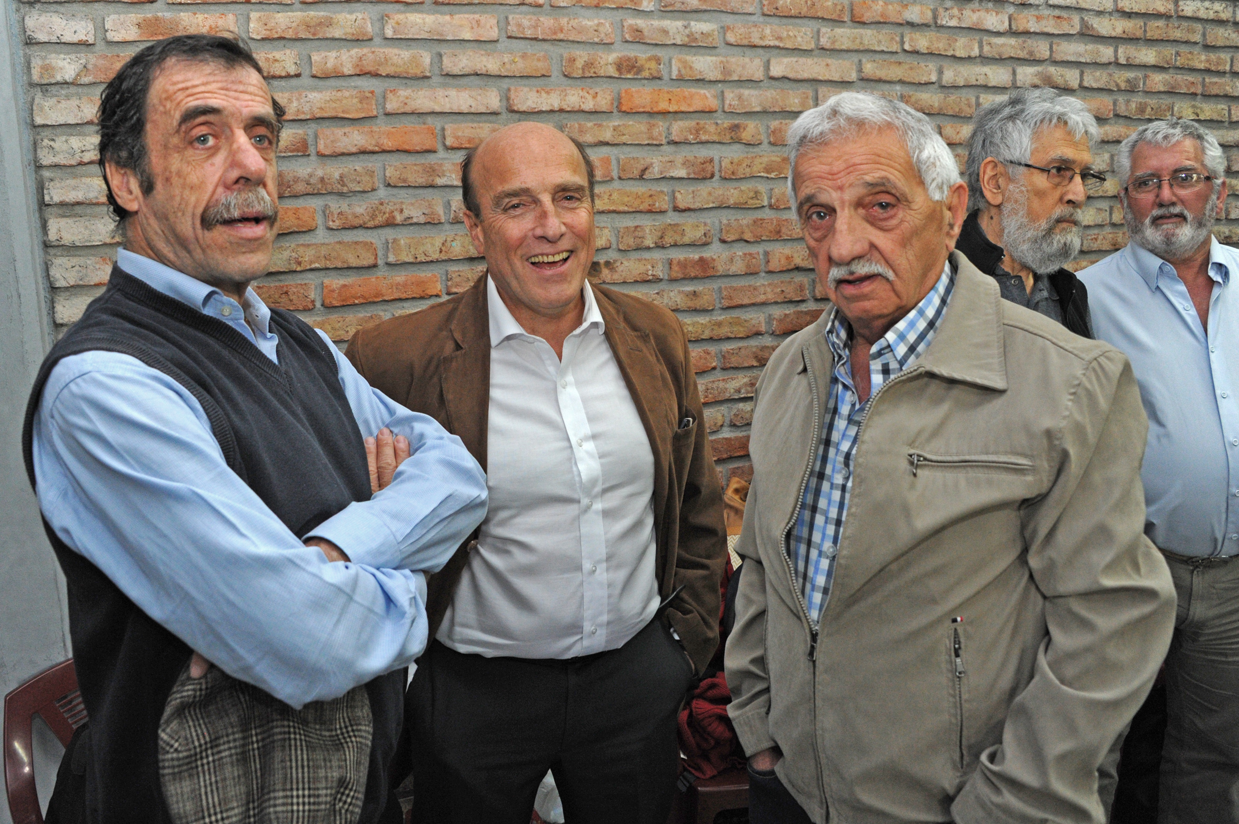 Autoridades previo al inicio de la actividad