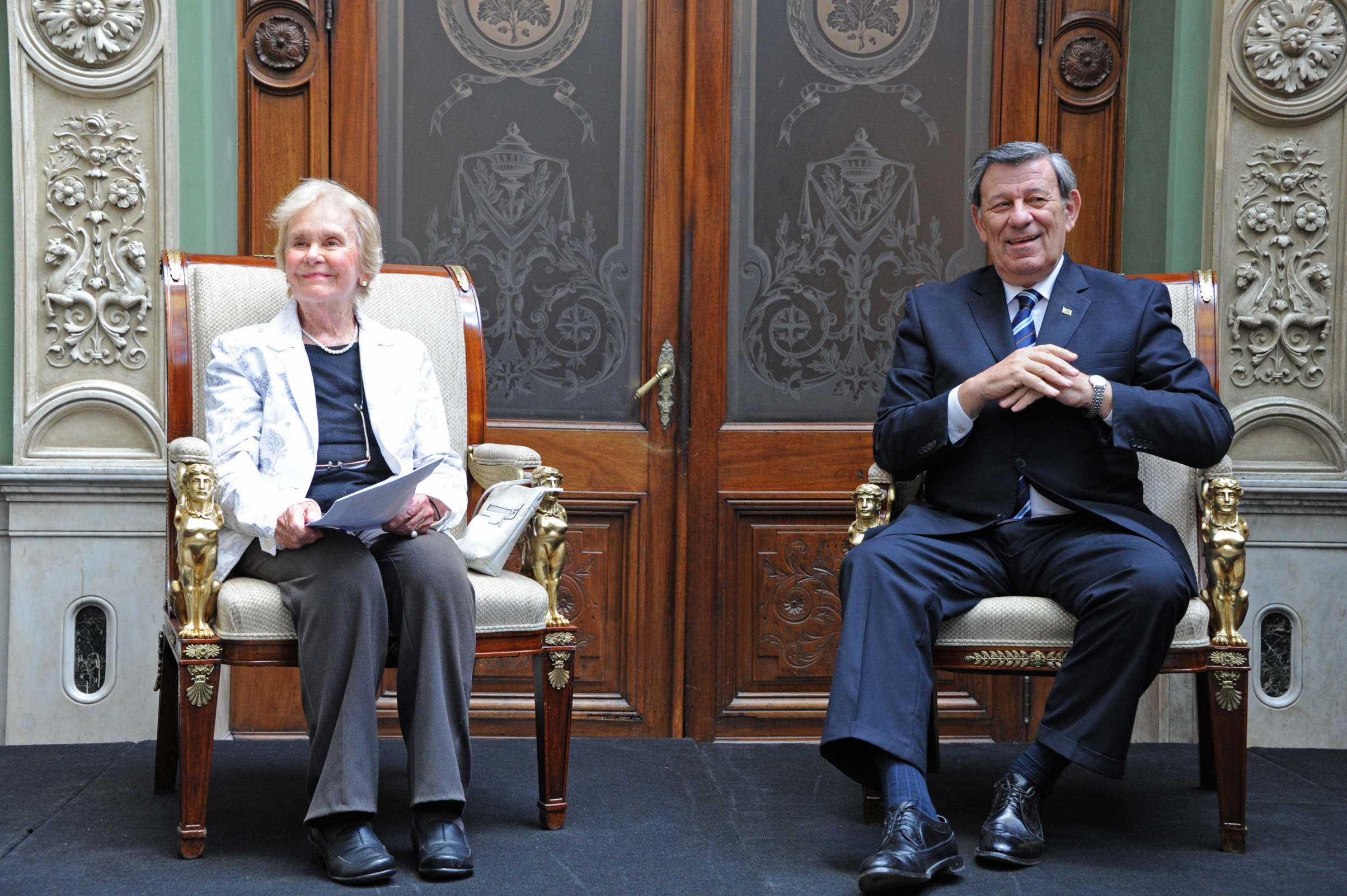 Belela Herrera y Canciller Rodolfo Nin Novoa