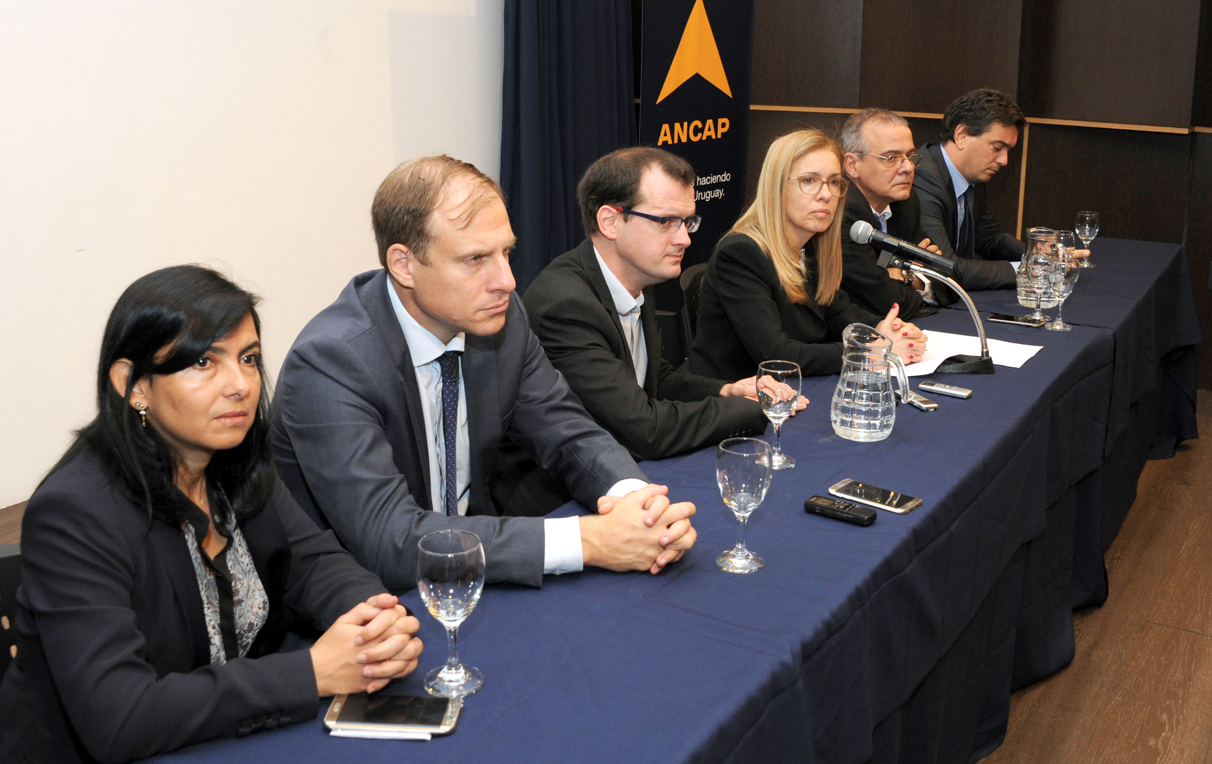 Conferencia de la presidenta de Ancap, Marta Jara