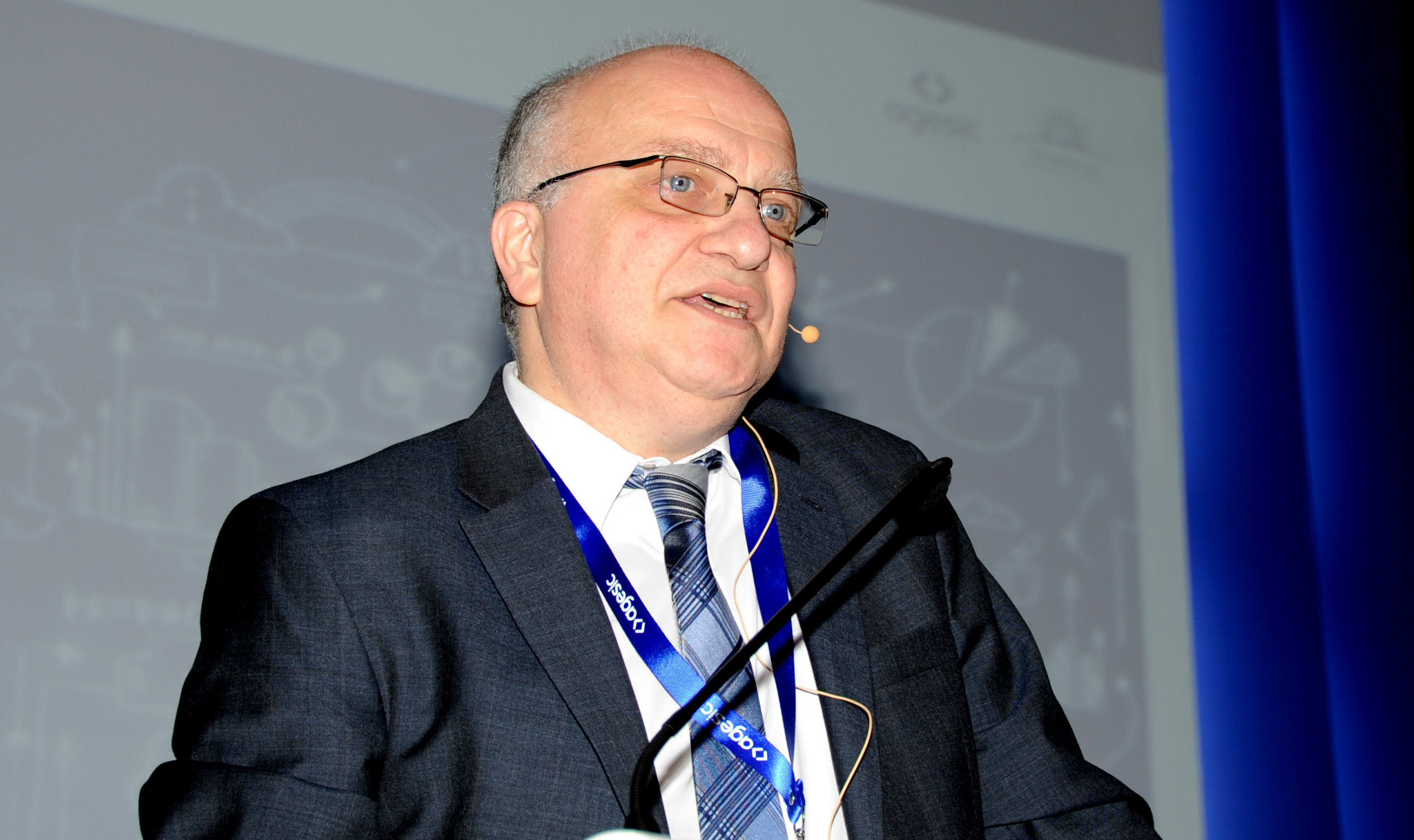 Director de AGESIC, José Clastornik se dirige a los presentes