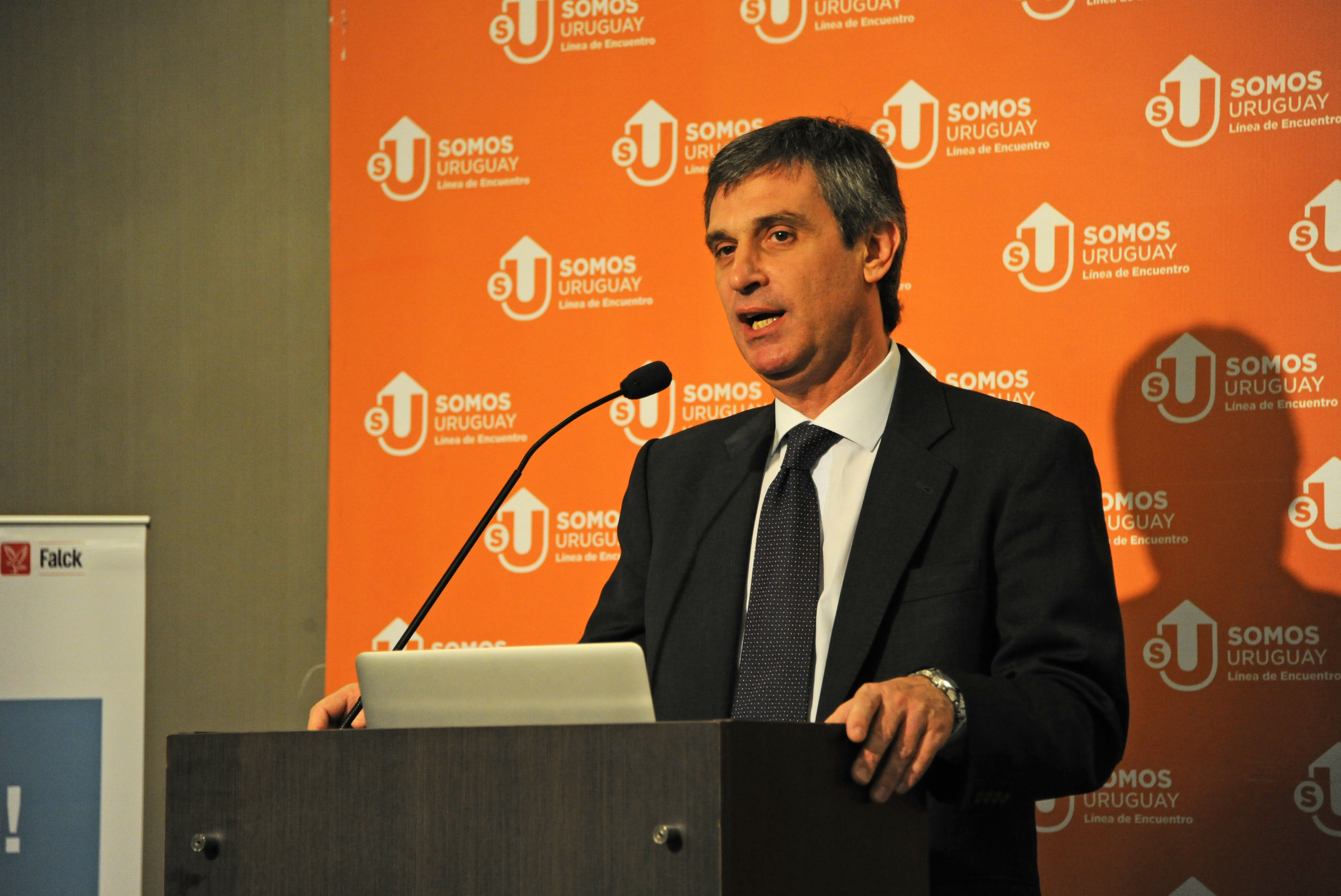 Director de la Oficina de Planeamiento y Presupuesto, OPP, Álvaro García, disertó en Somos Uruguay