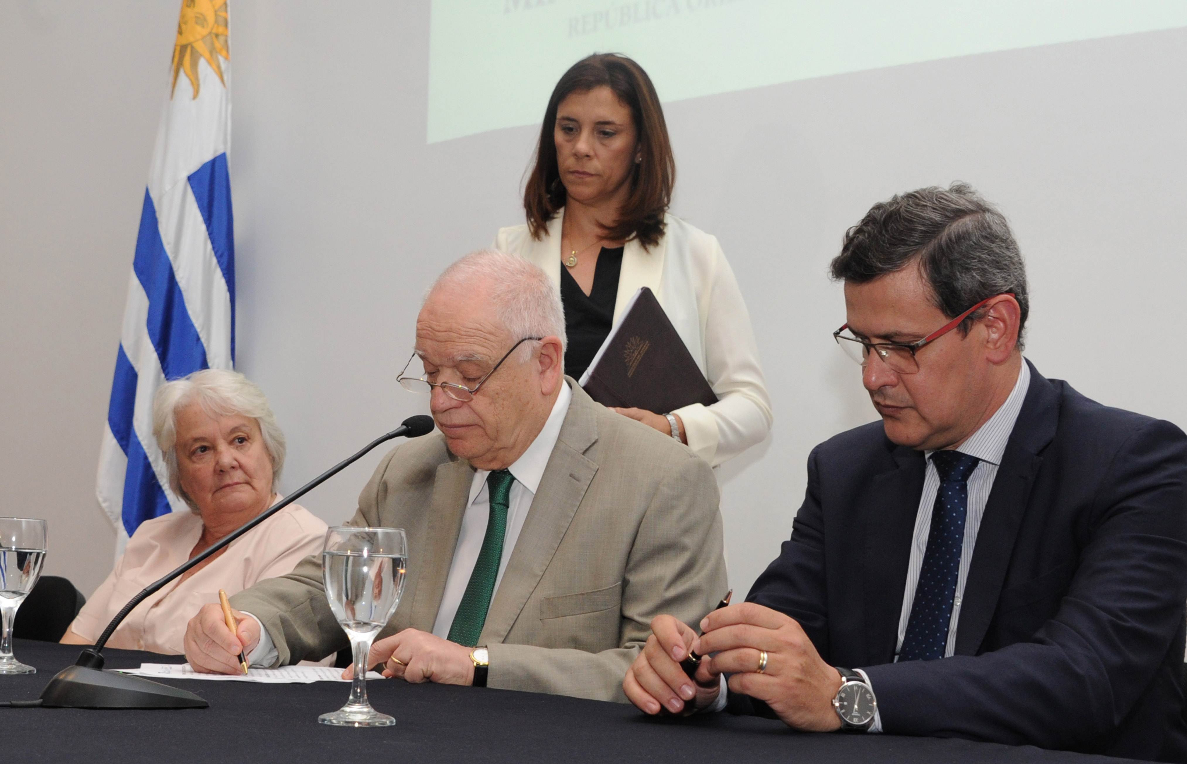 Suscripción del convenio