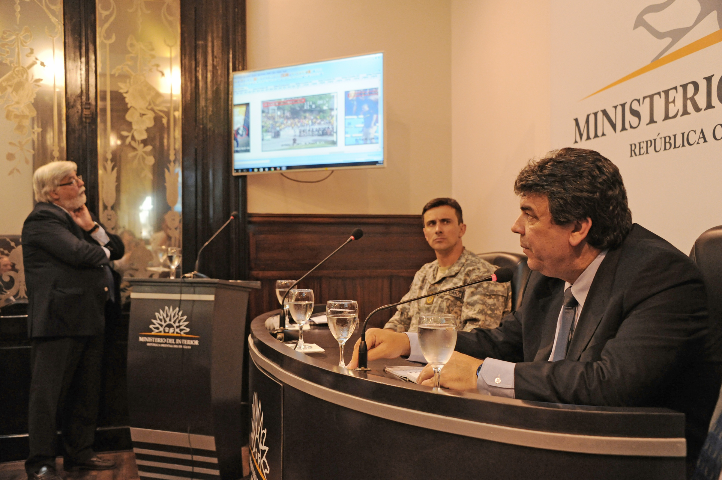 Muestra de videos del operativo