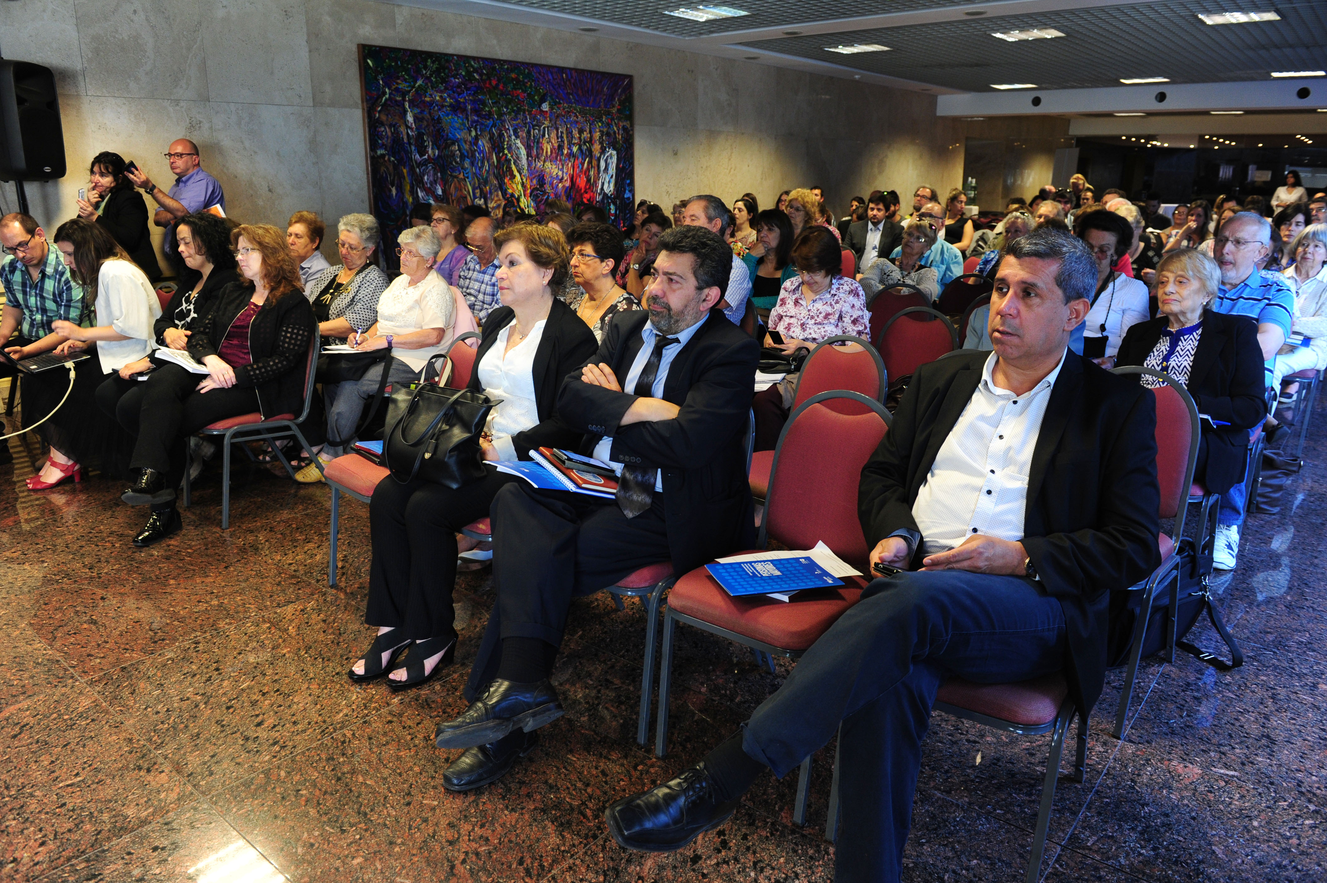 Asistentes a la presentación