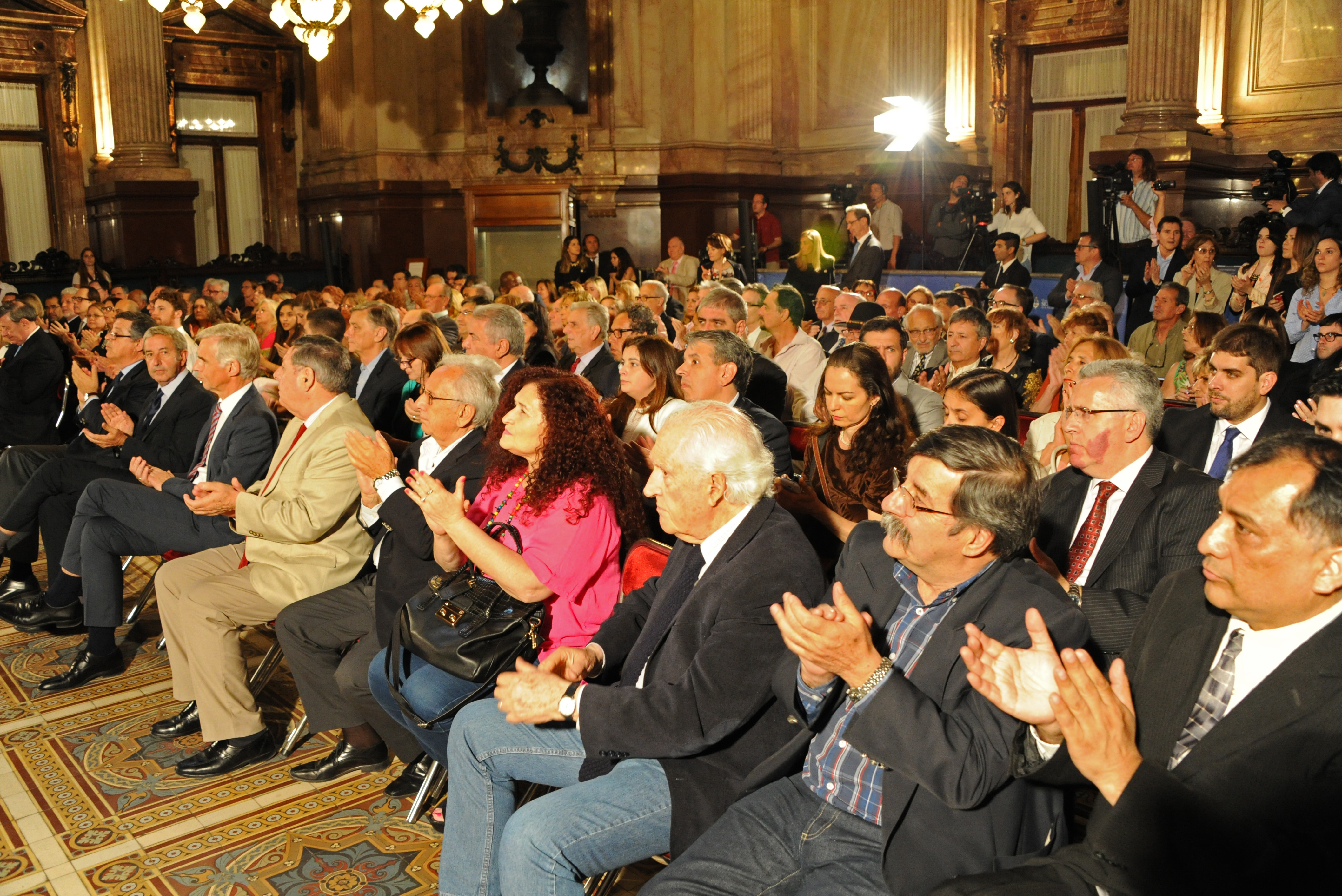 Asistentes a la entrega del Premio Derechos Humanos 2016 del Senado de la República Argentina