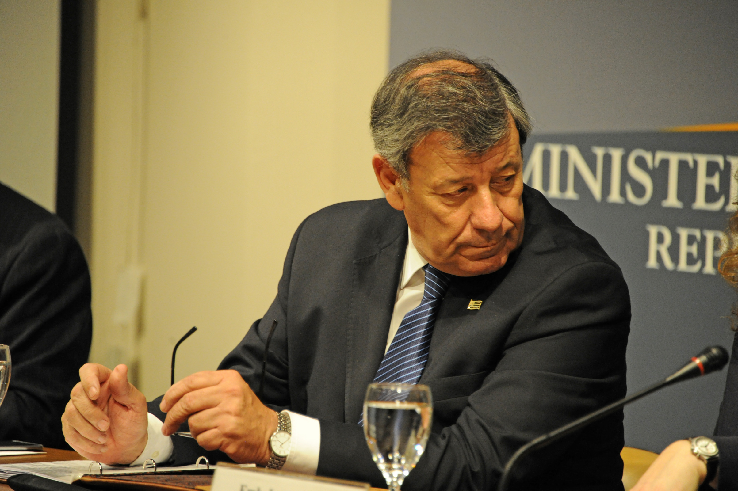 Canciller Rodolfo Nin Novoa