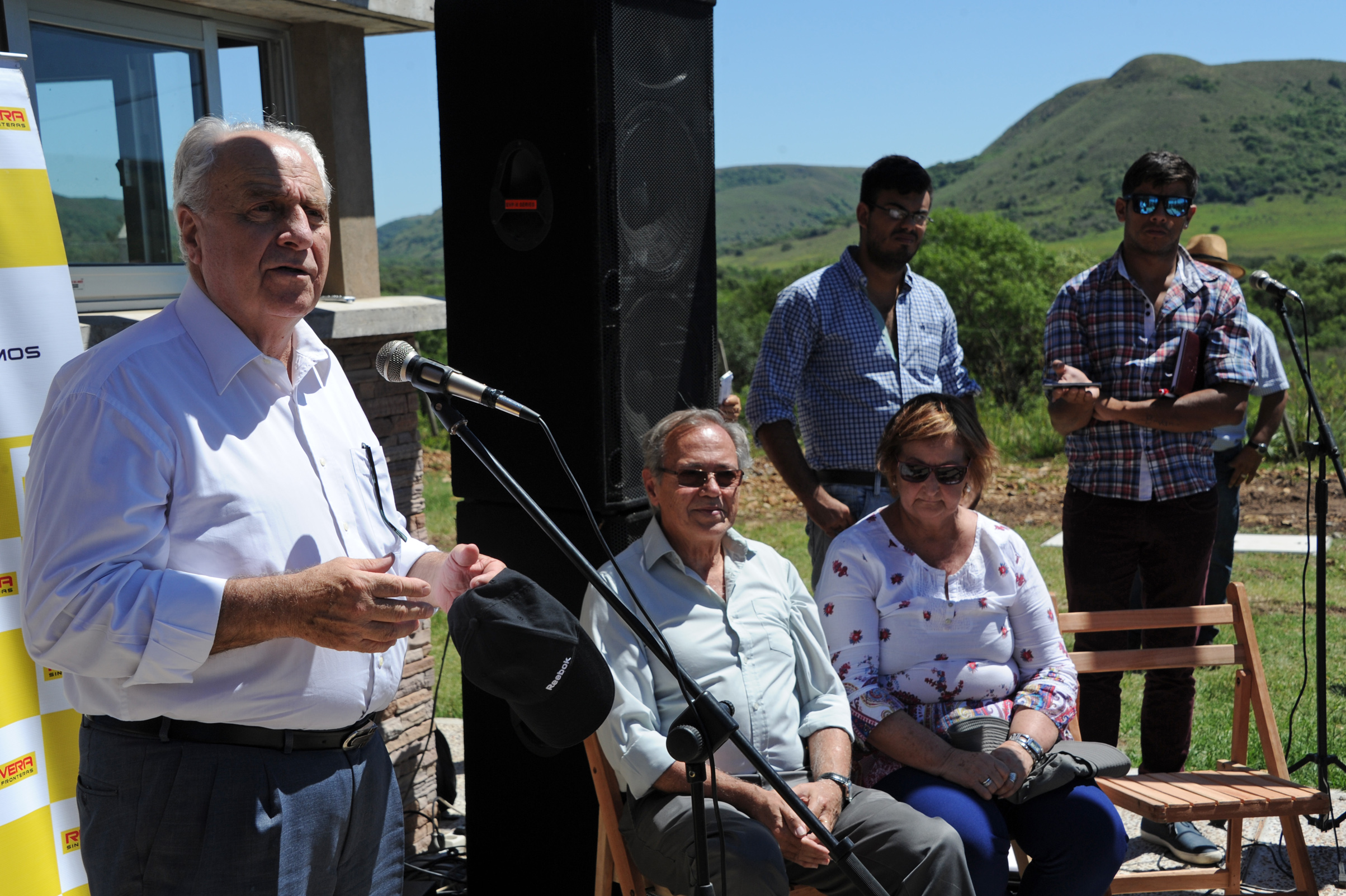 Ministro de Transporte y Obras Públicas, Víctor Rossi