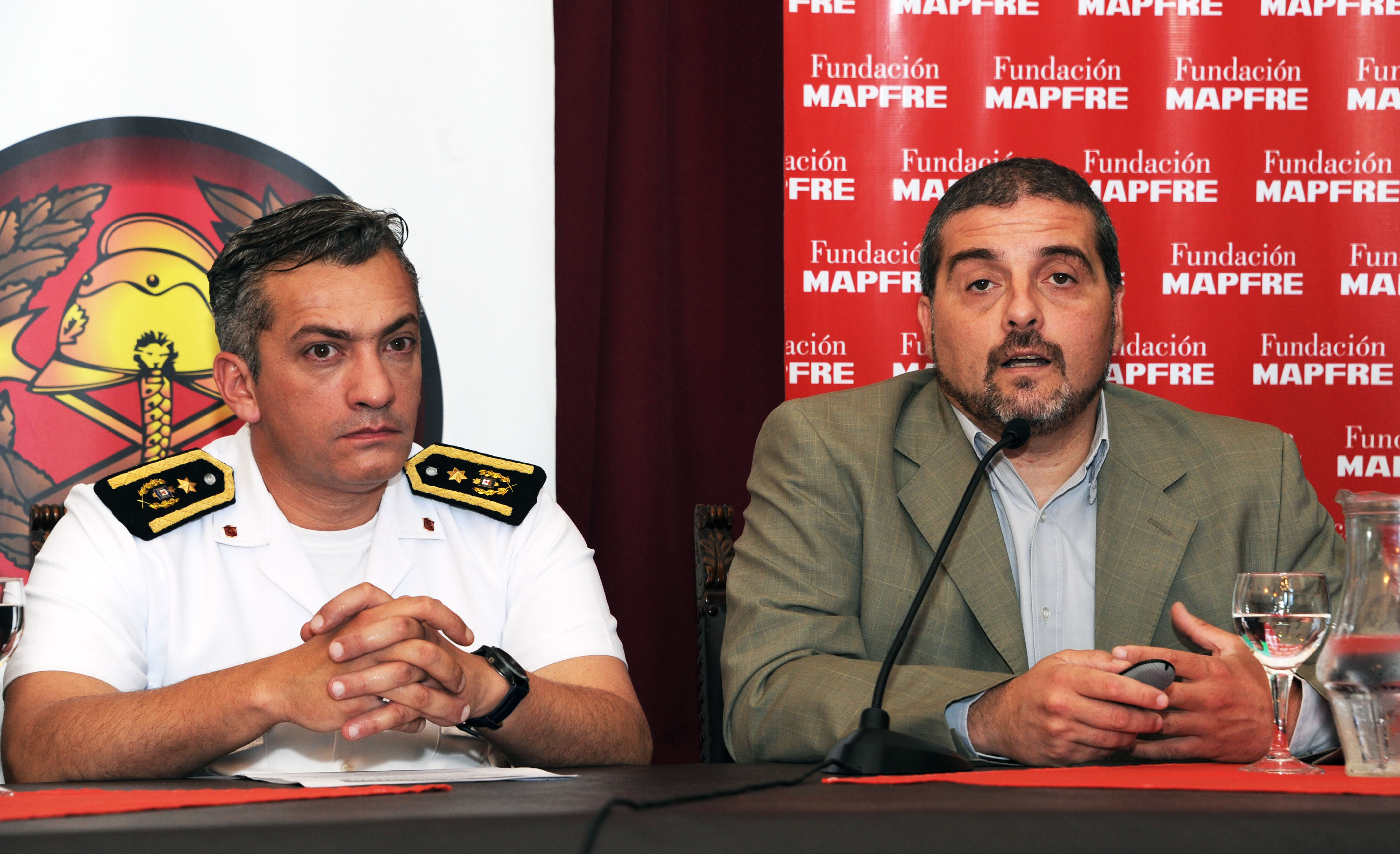 Director del Sinae, Fernando Traversa, se dirige a los presentes