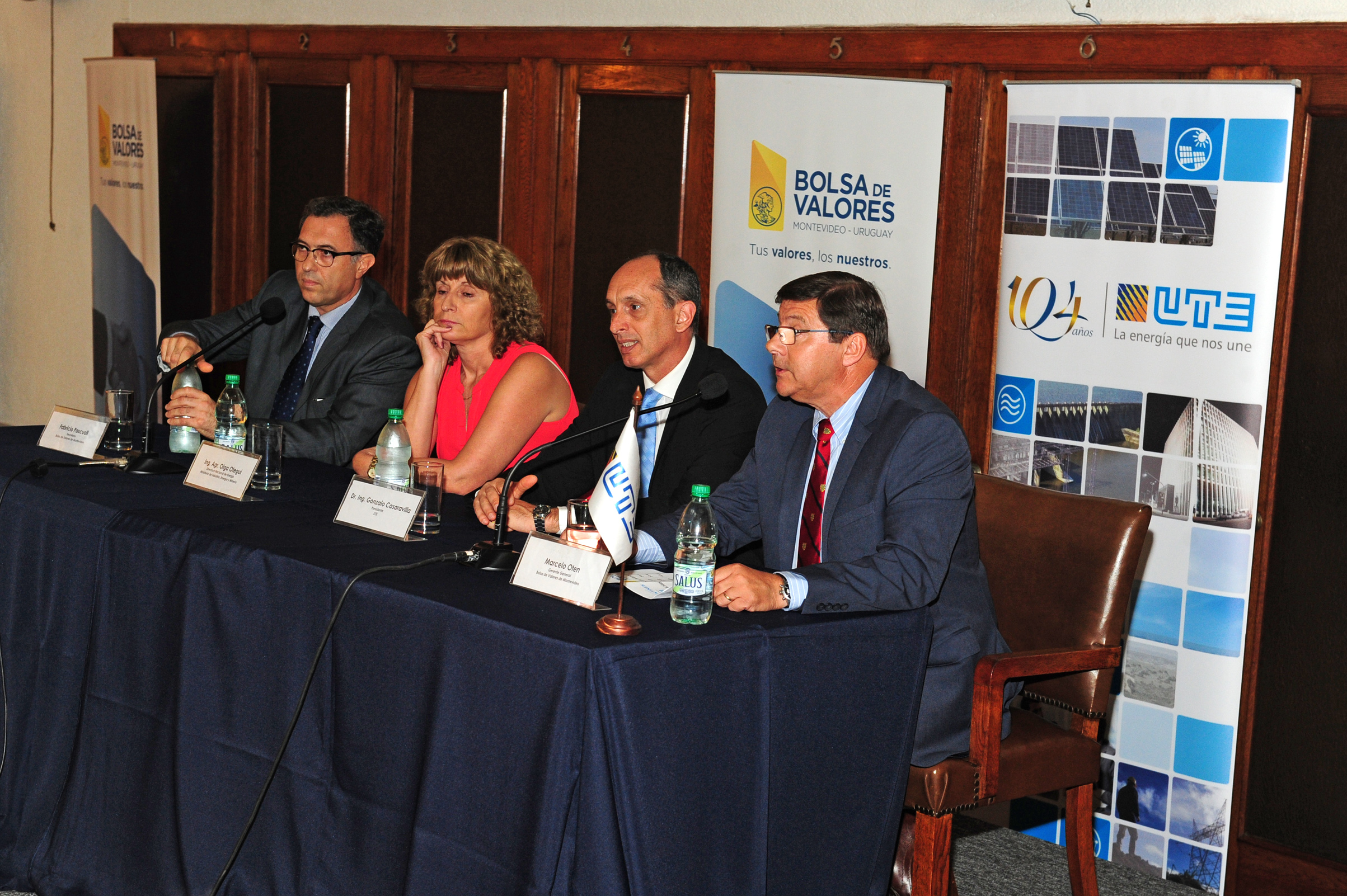 Presidente de UTE, Gonzalo Casaravilla, haciendo uso de la palabra
