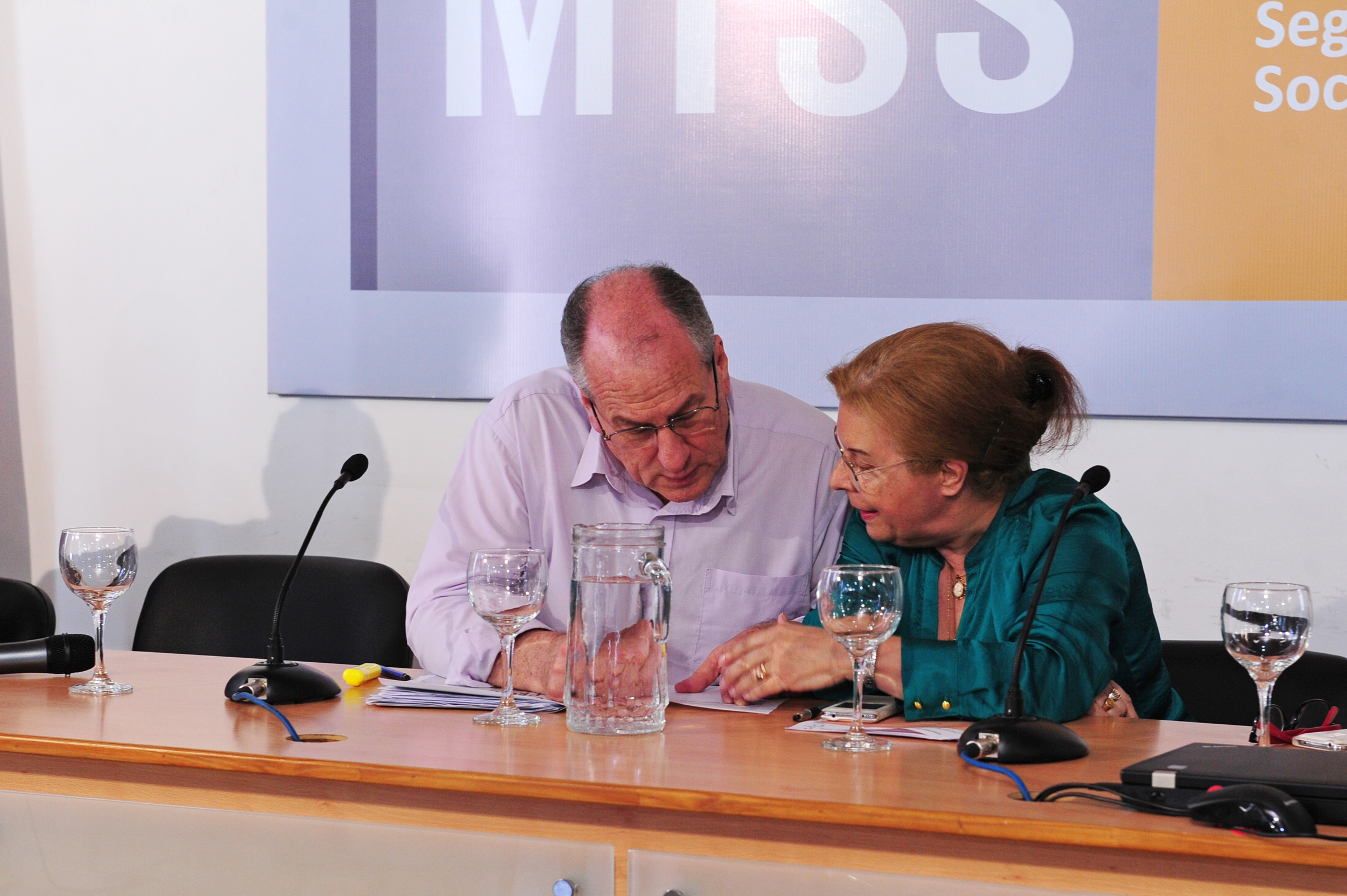 Ministro Ernesto Murro, previo al inico de la presentación