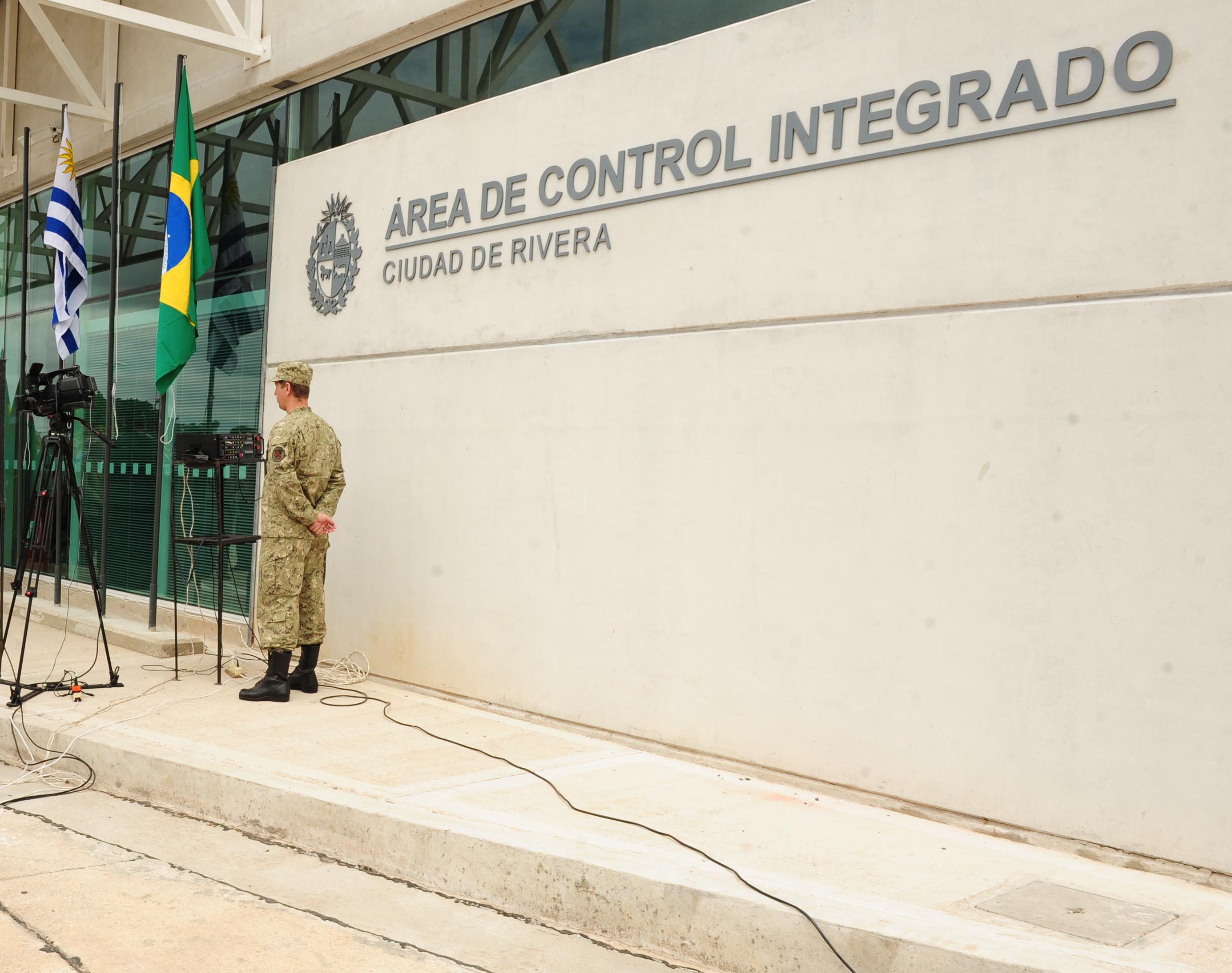 Paso de frontera turístico integrado con Brasil