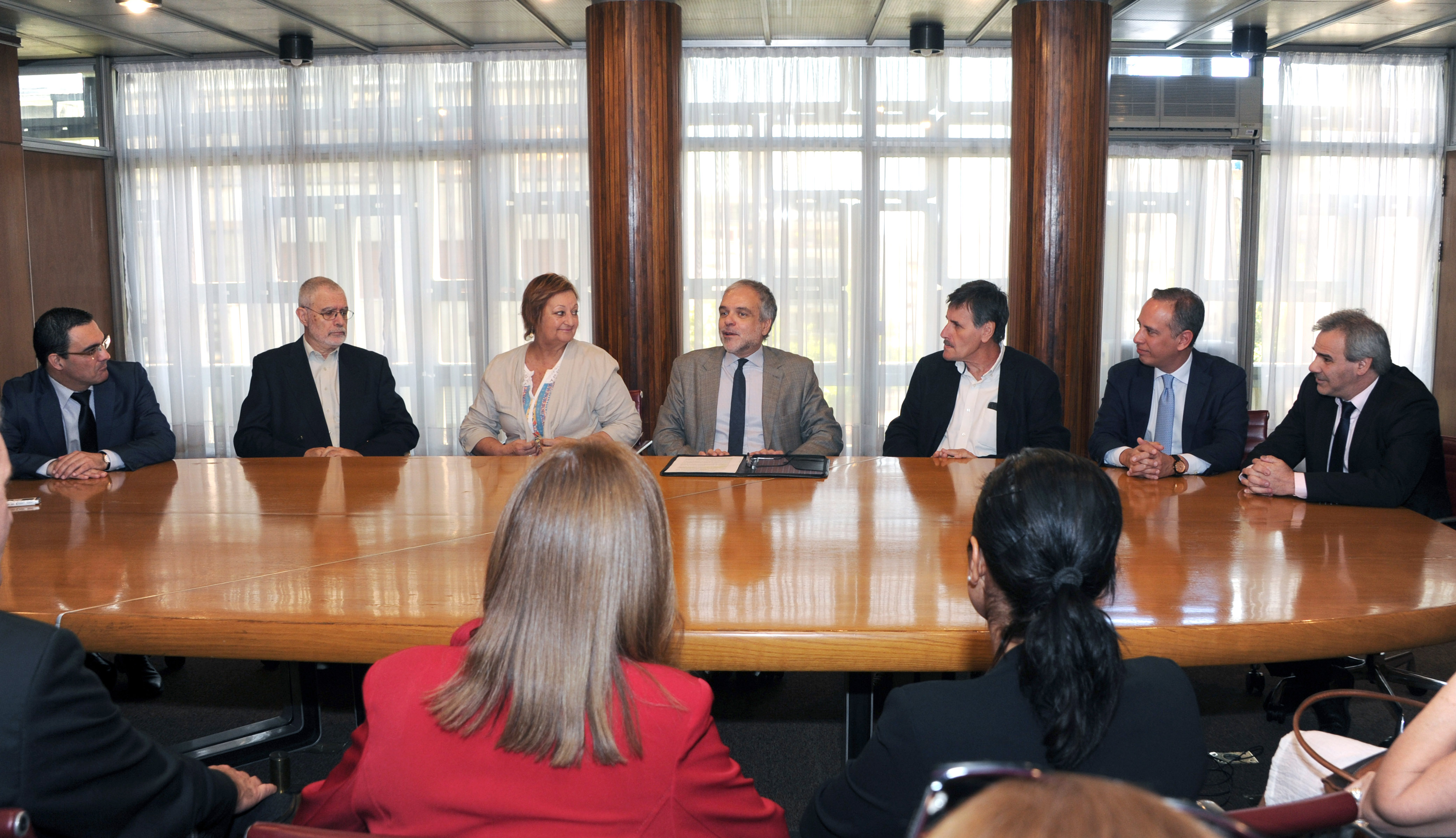Homenaje a Carlos Caballero realizado por el Ministerio de Relaciones Exteriores y el Ministerio de Turismo