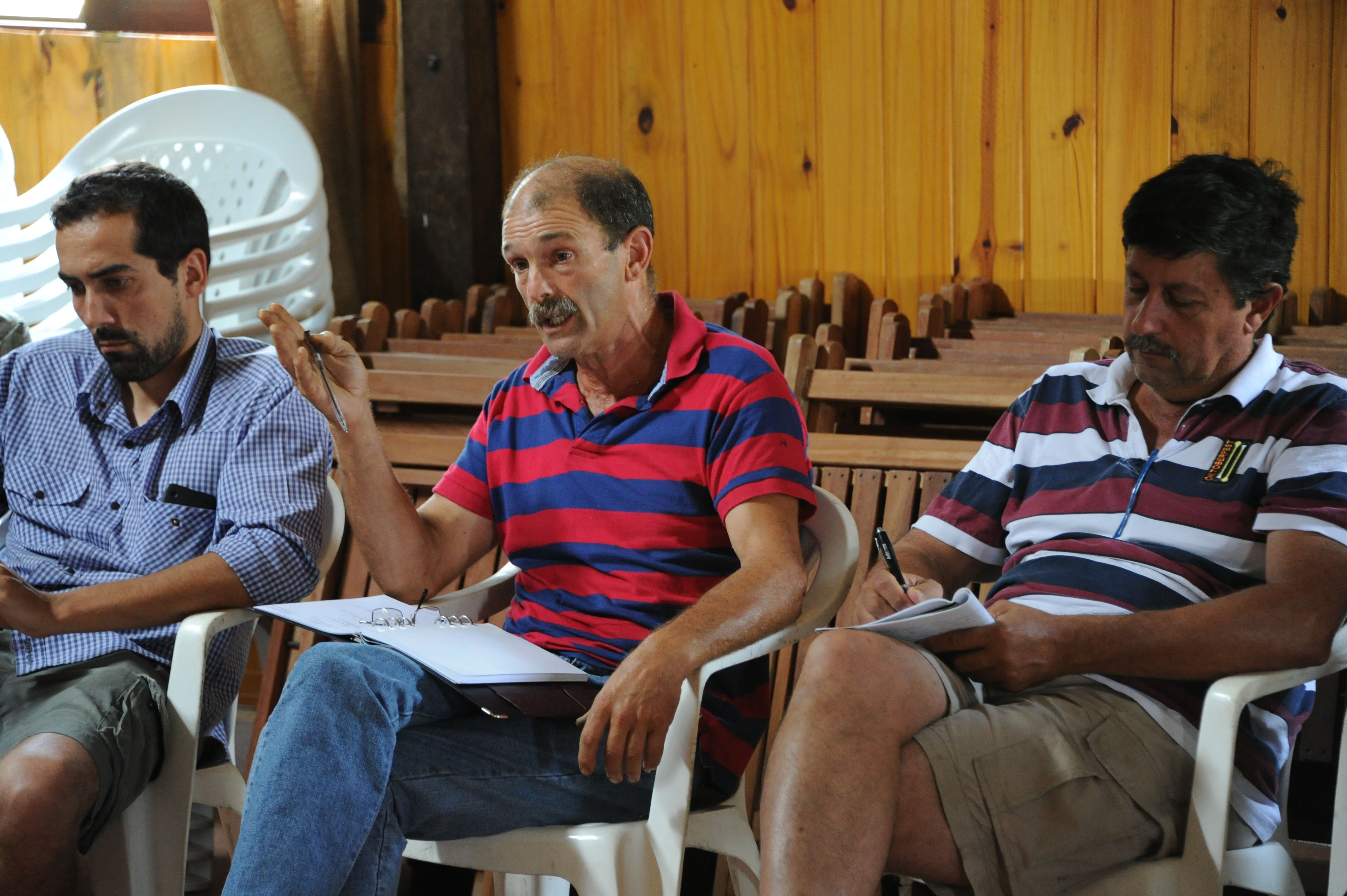Producotres agropecuarios de San Carlos dialogan con autoridades del MGAP
