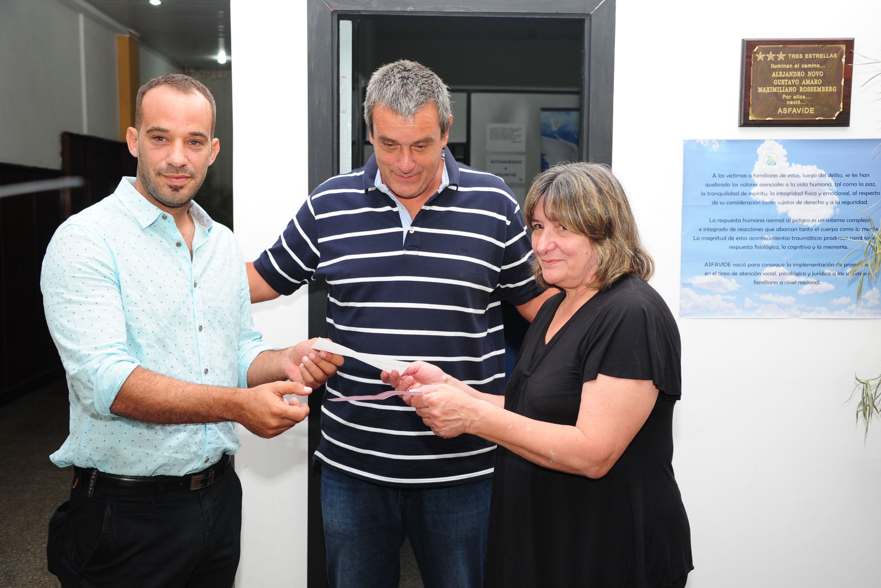 Pablo González, Jaime Saavedra y Graciela Barrera de Novo