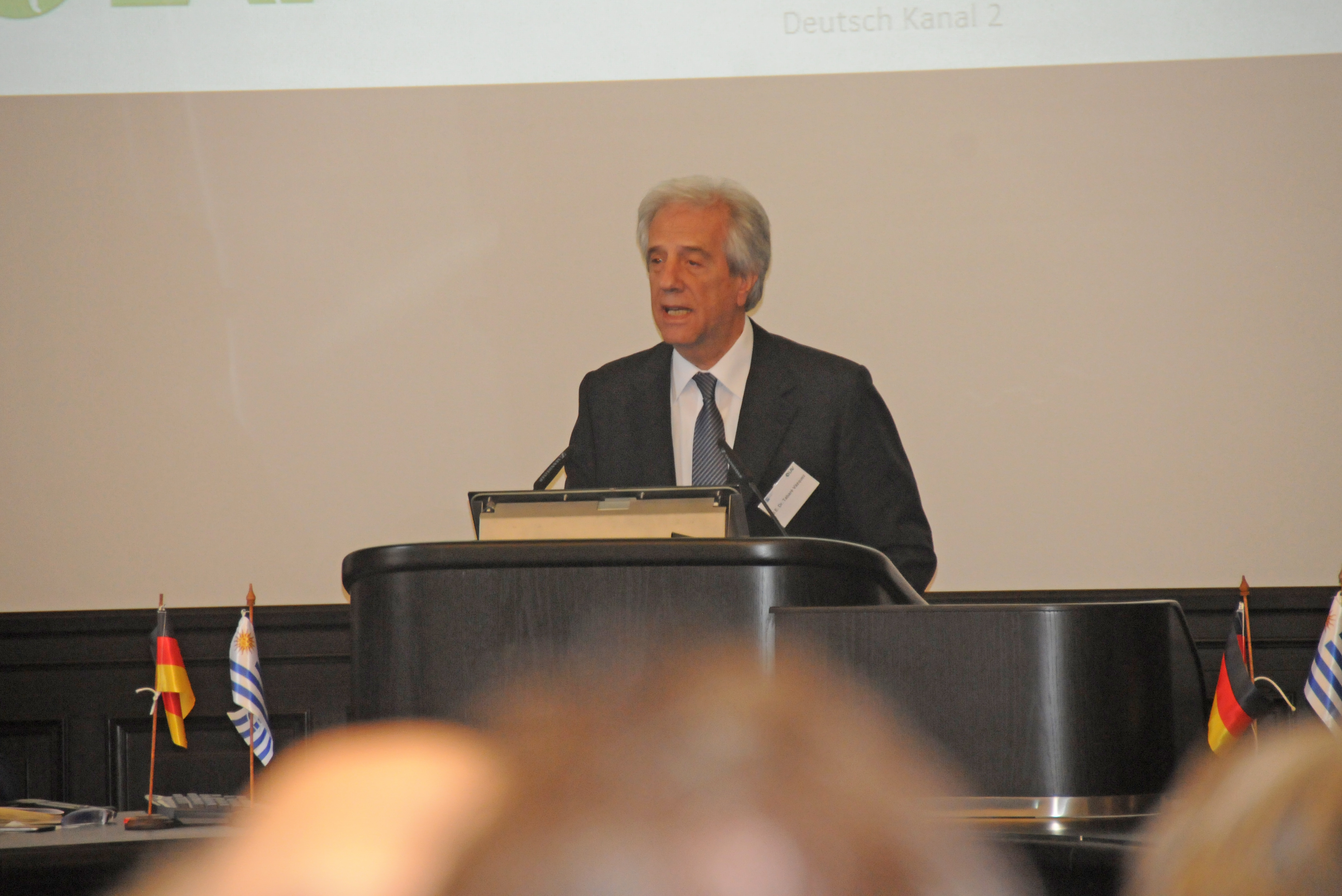 Presidente Tabaré Vázquez en la Cámara de Comercio de Hamburgo