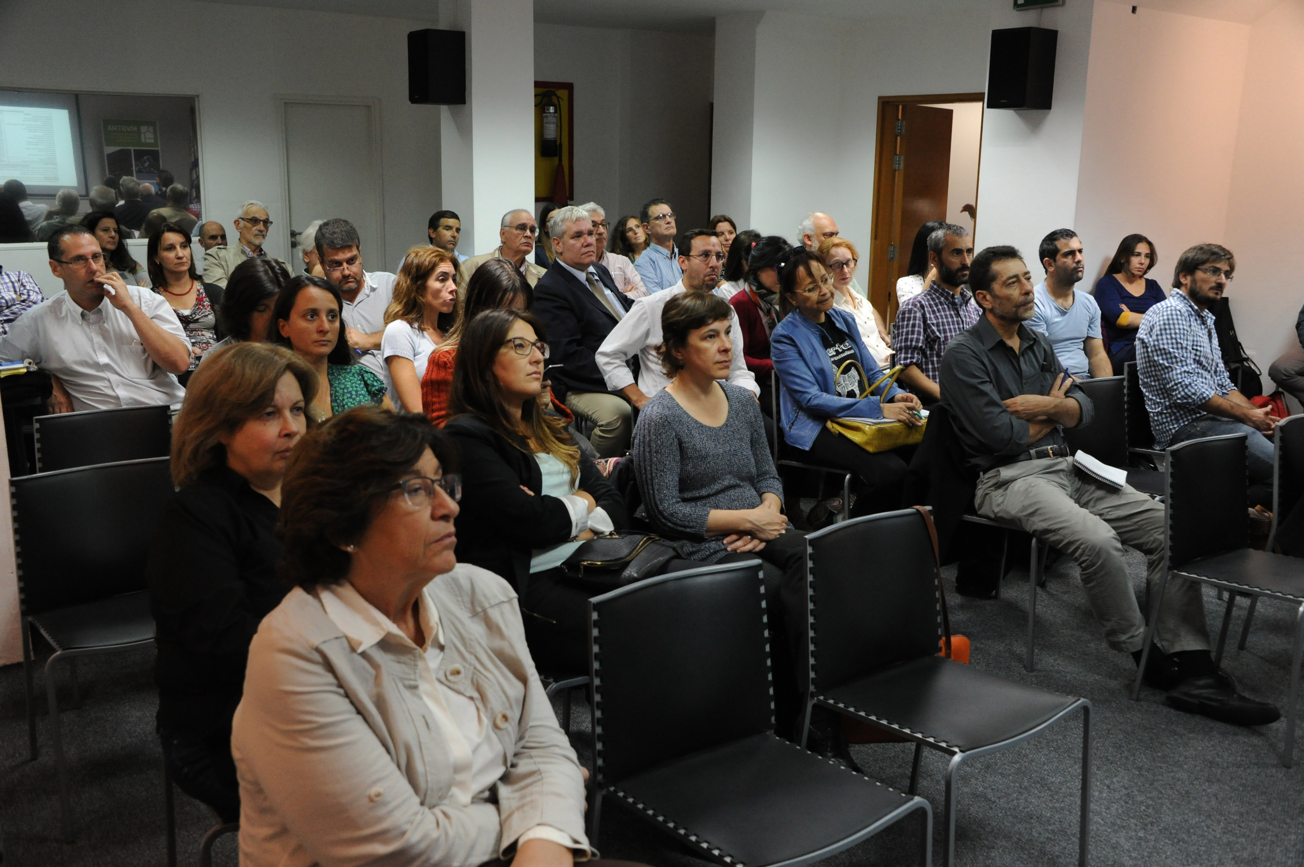 Asistentes a la presentación