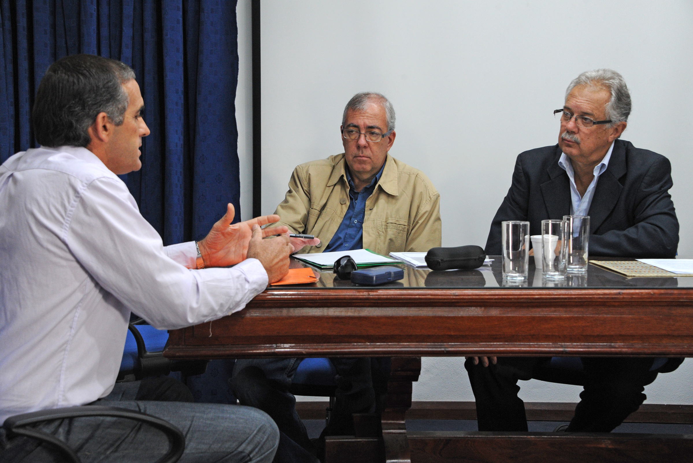 Ministro de Defensa, Jorge Menéndez, durante las reuniones mantenidas en Canelones