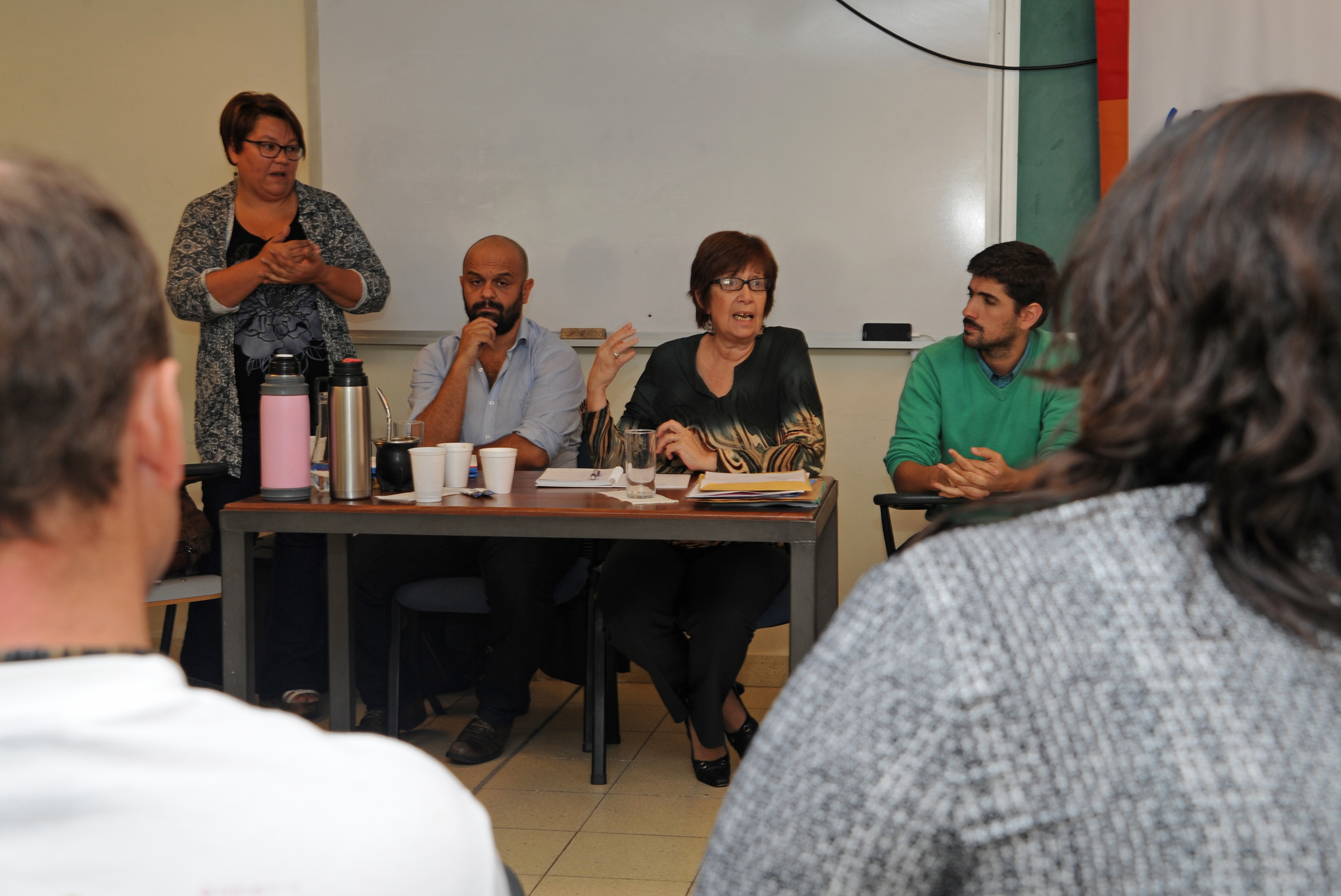 Ministra Marina Arismendi, junto a su equipo de trabajo, durante las audiencias ofrecidas en Canelones