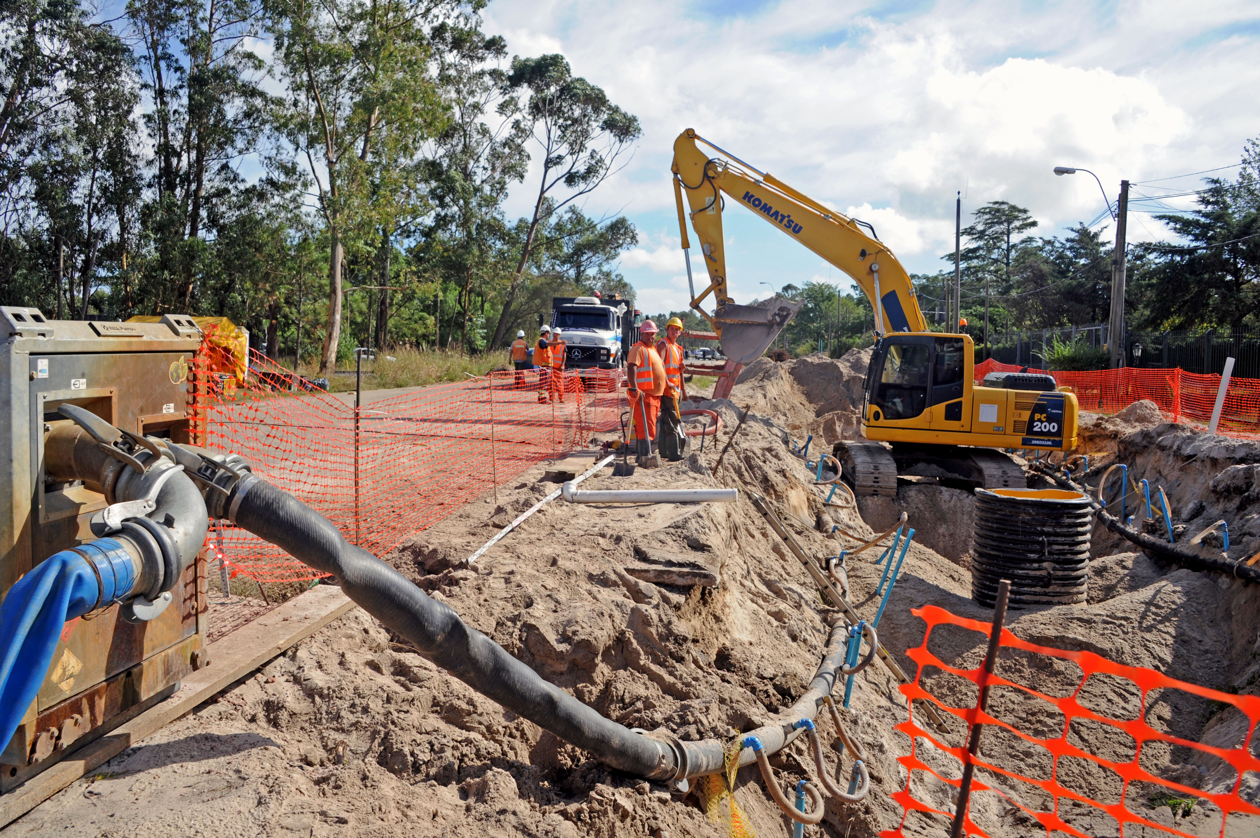 Obras de saneamiento en Costa de Oro