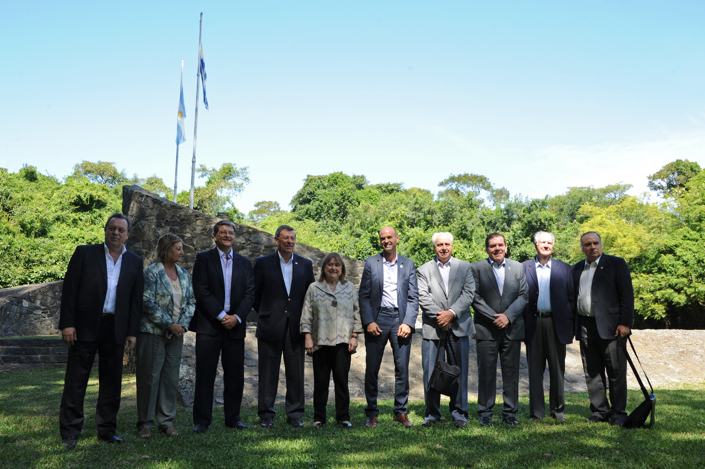 Ministros de Uruguay y Argentina se reunieron en isla Martín García
