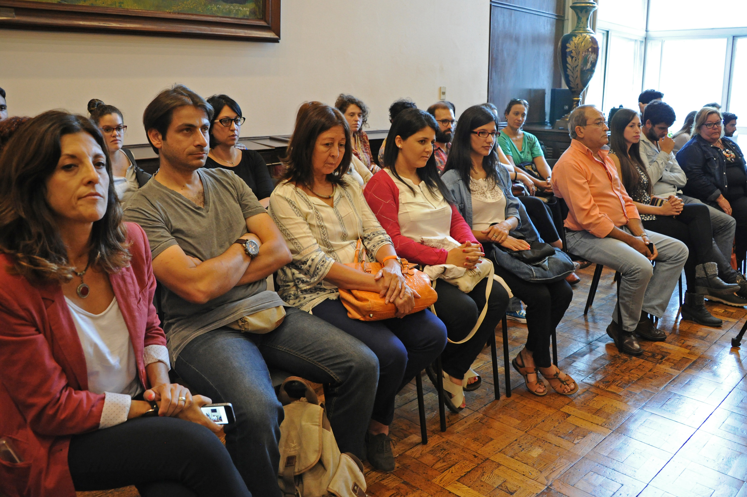 Asistentes a la firma de convenio