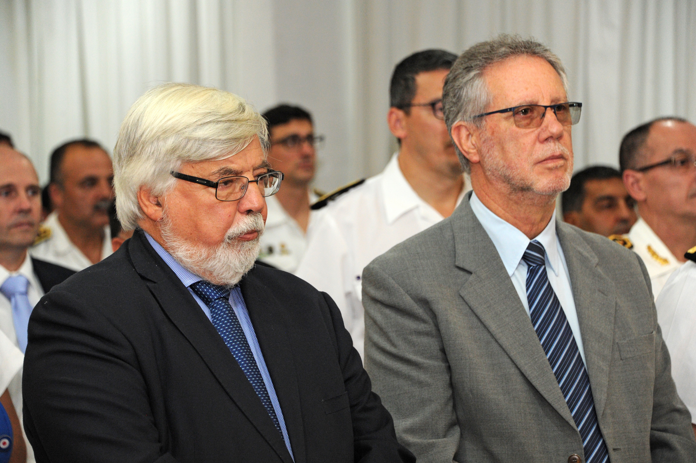 Ministro Eduardo Bonomi junto a subsecretario Jorge Vázquez
