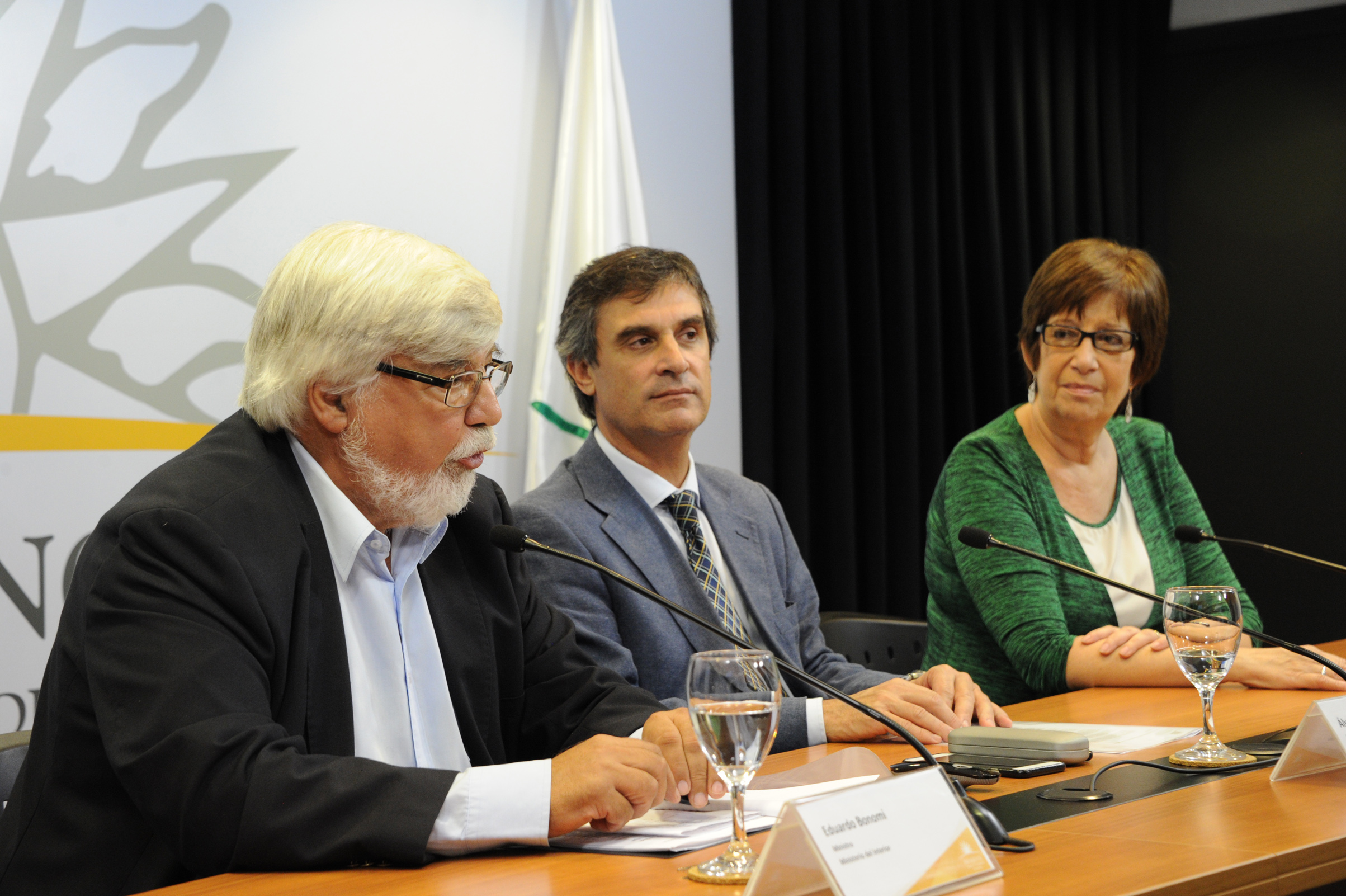 Ministro del Interior, Eduardo Bonomi, haciendo uso de la palabra