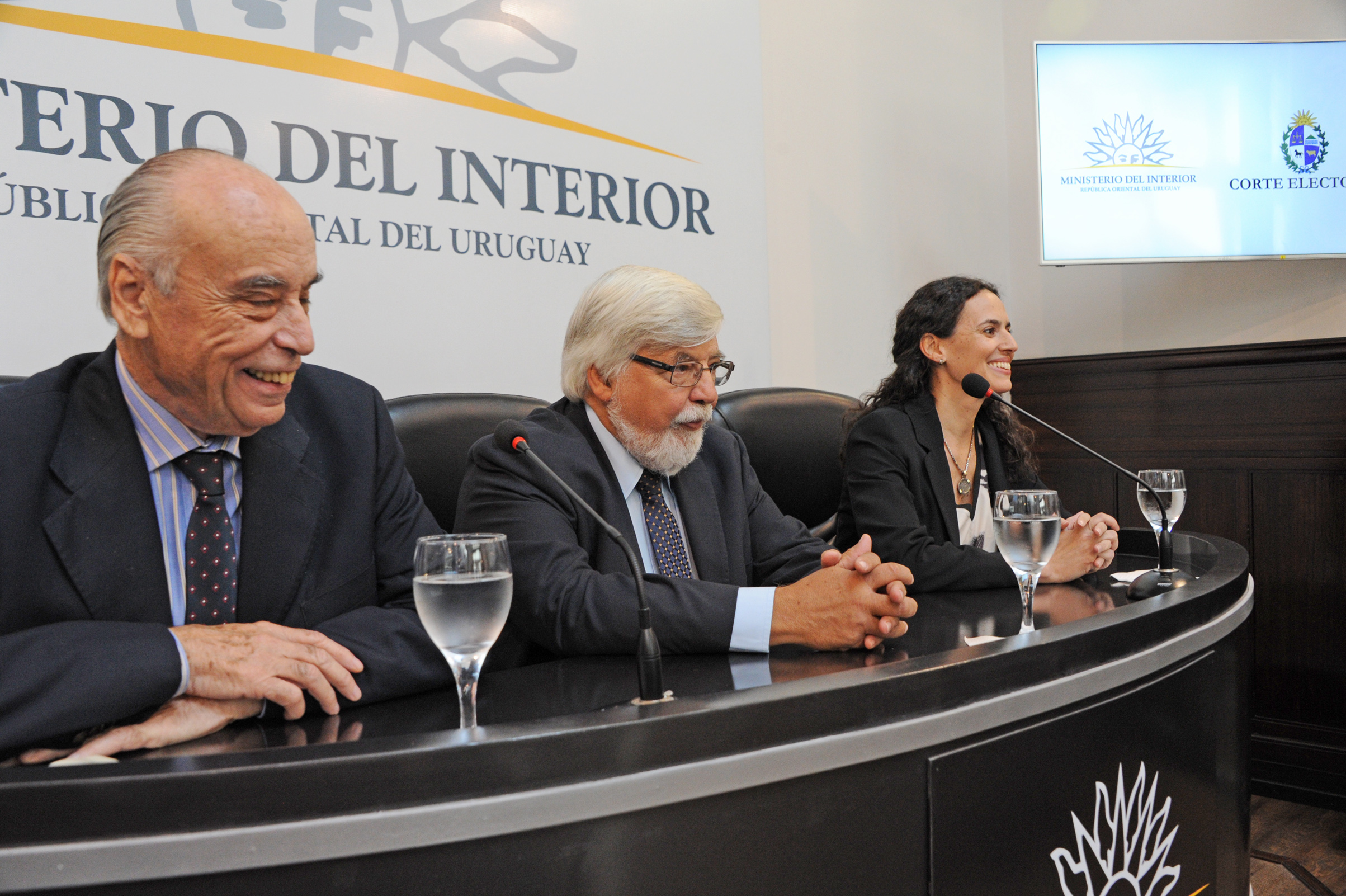 Ministro Eduardo Bonomi, haciendo uso de la palabra