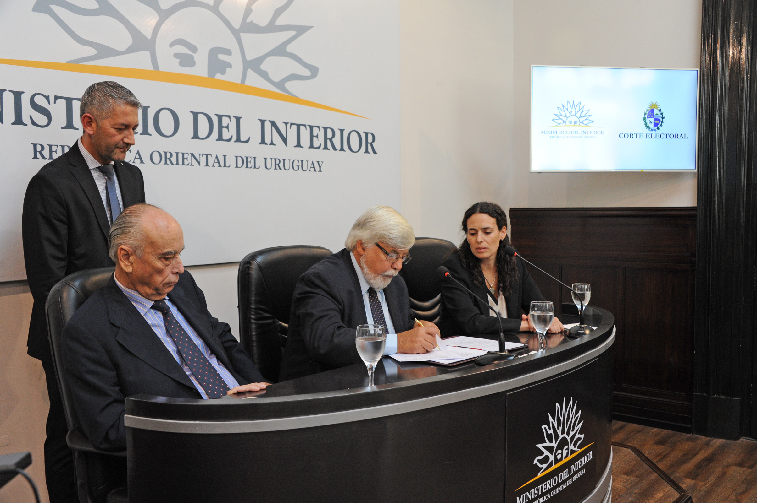 Firma de acuerdo
