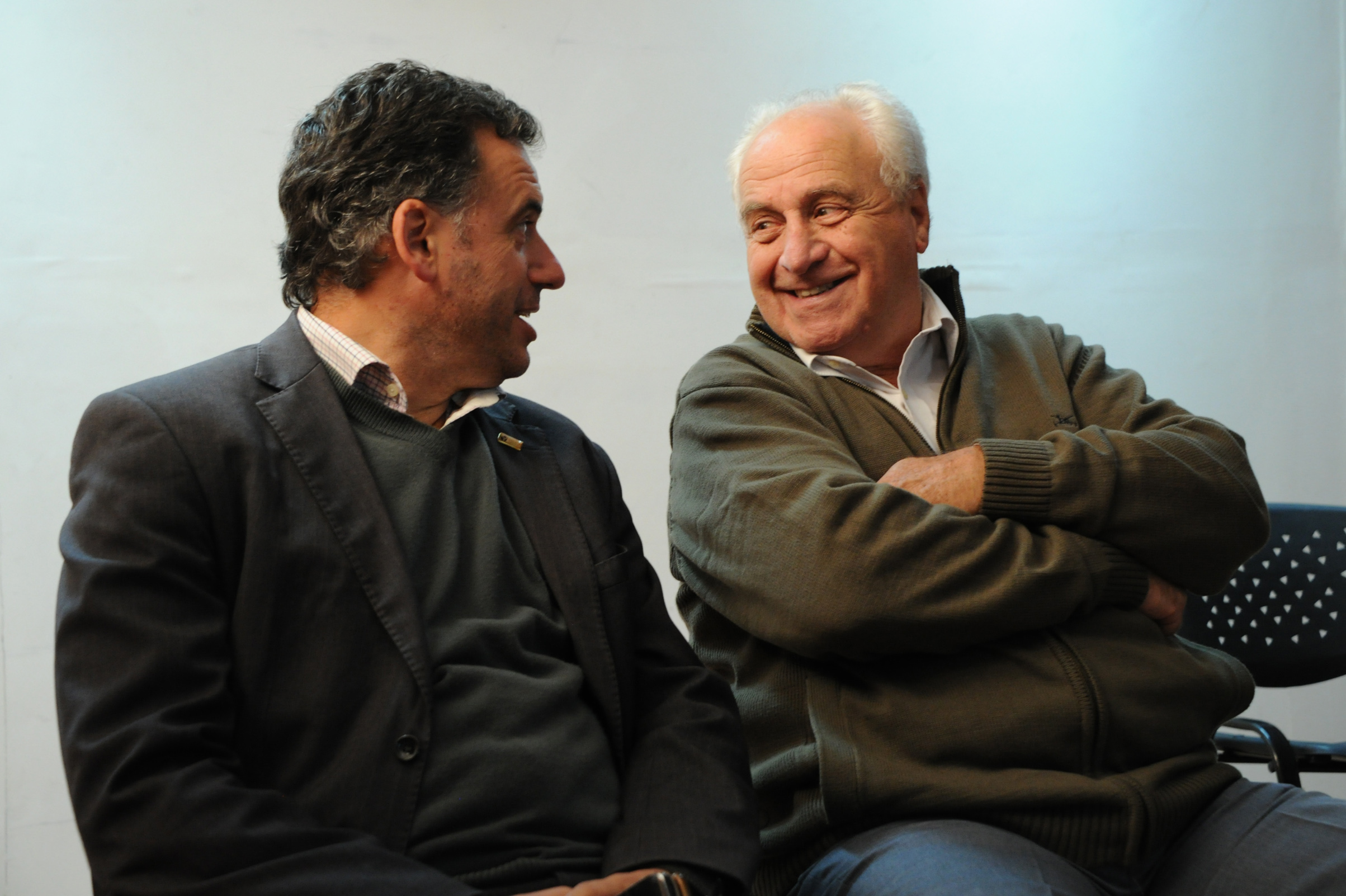 Intendente de Canelones, Yamandú Orsi, junto a ministro Víctor Rossi
