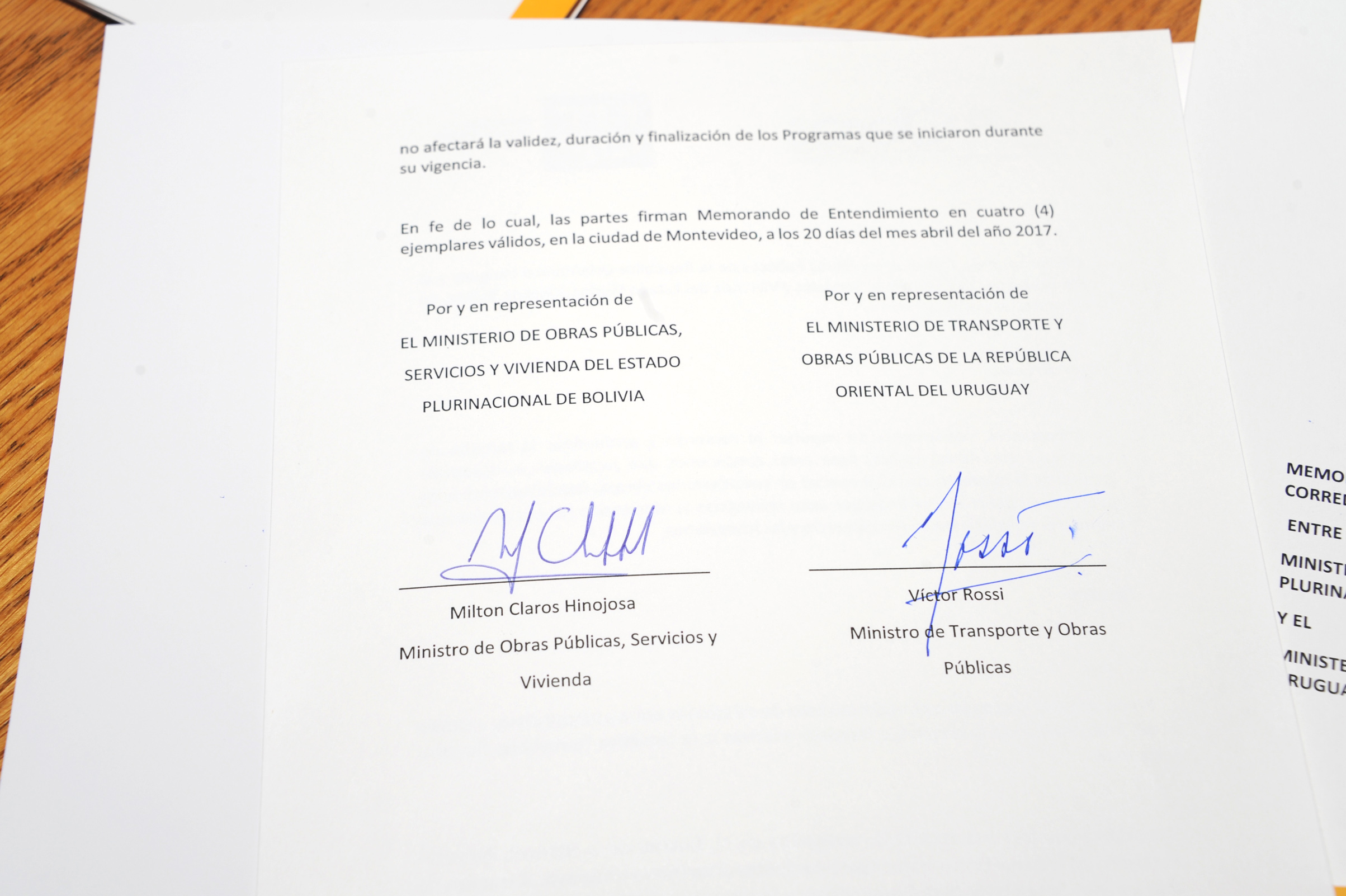 Documento firmado por ambos ministros