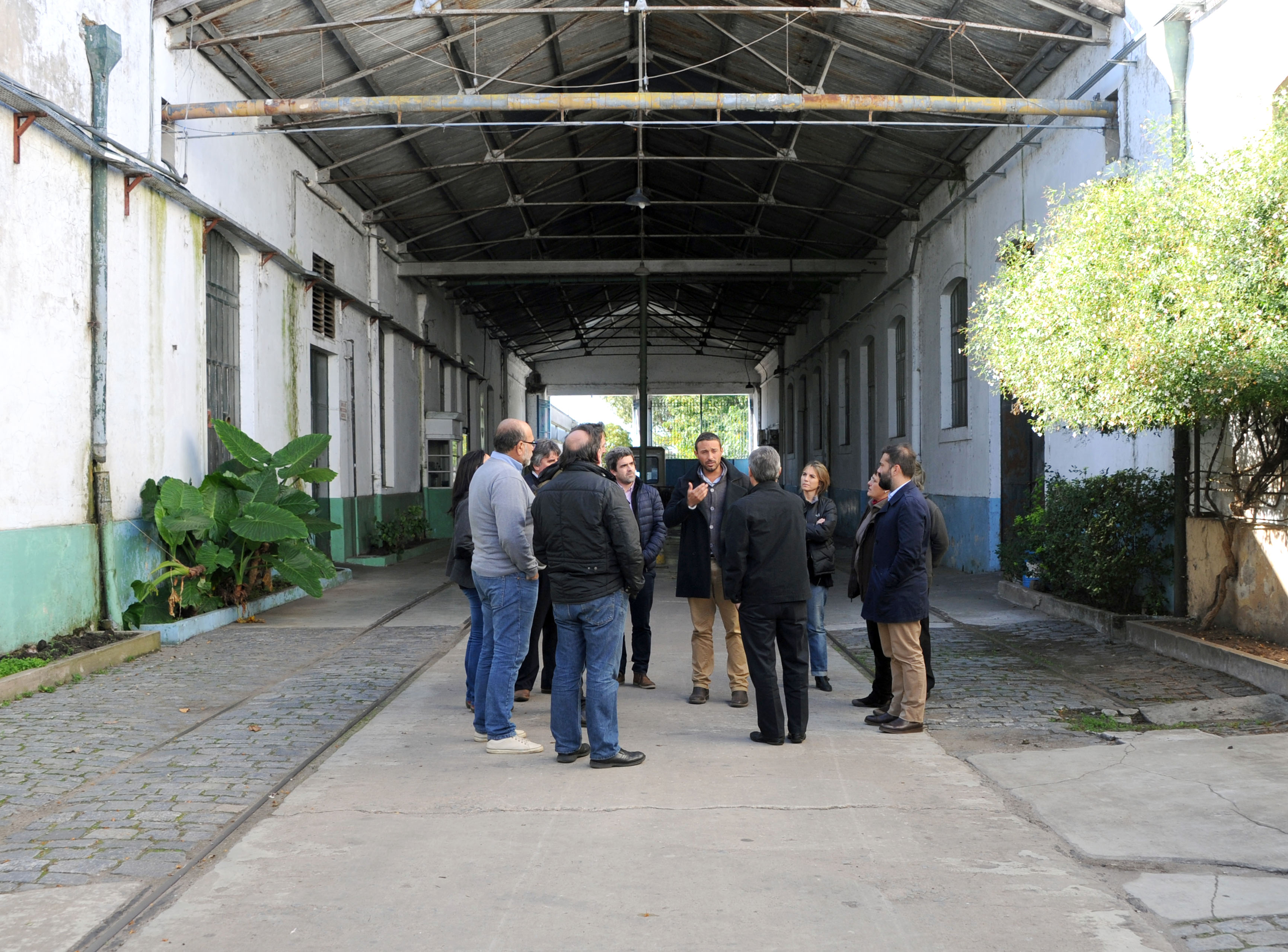 Recorrida por el Polo Industrial
