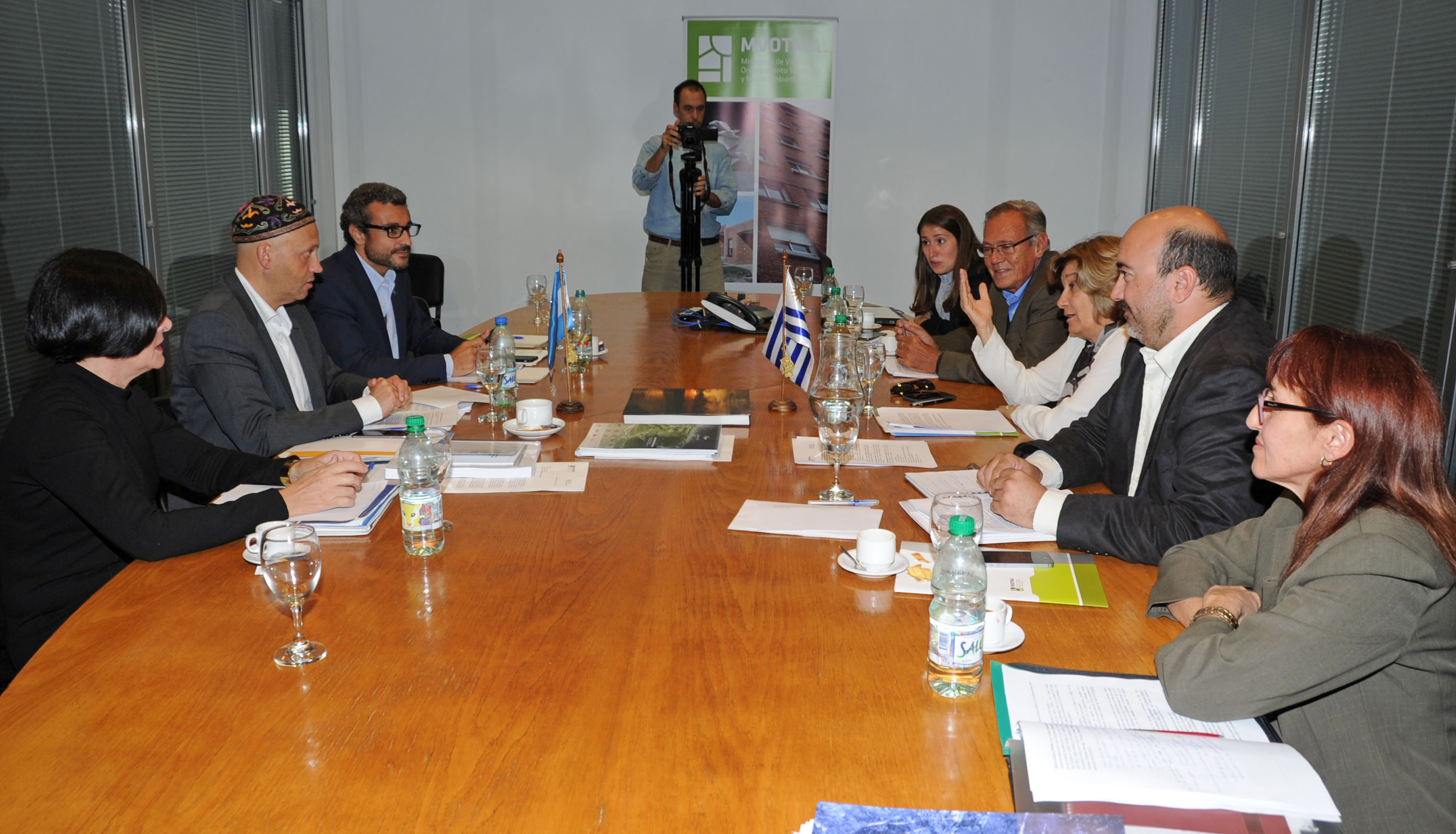 Encuentro en la Torre Ejecutiva