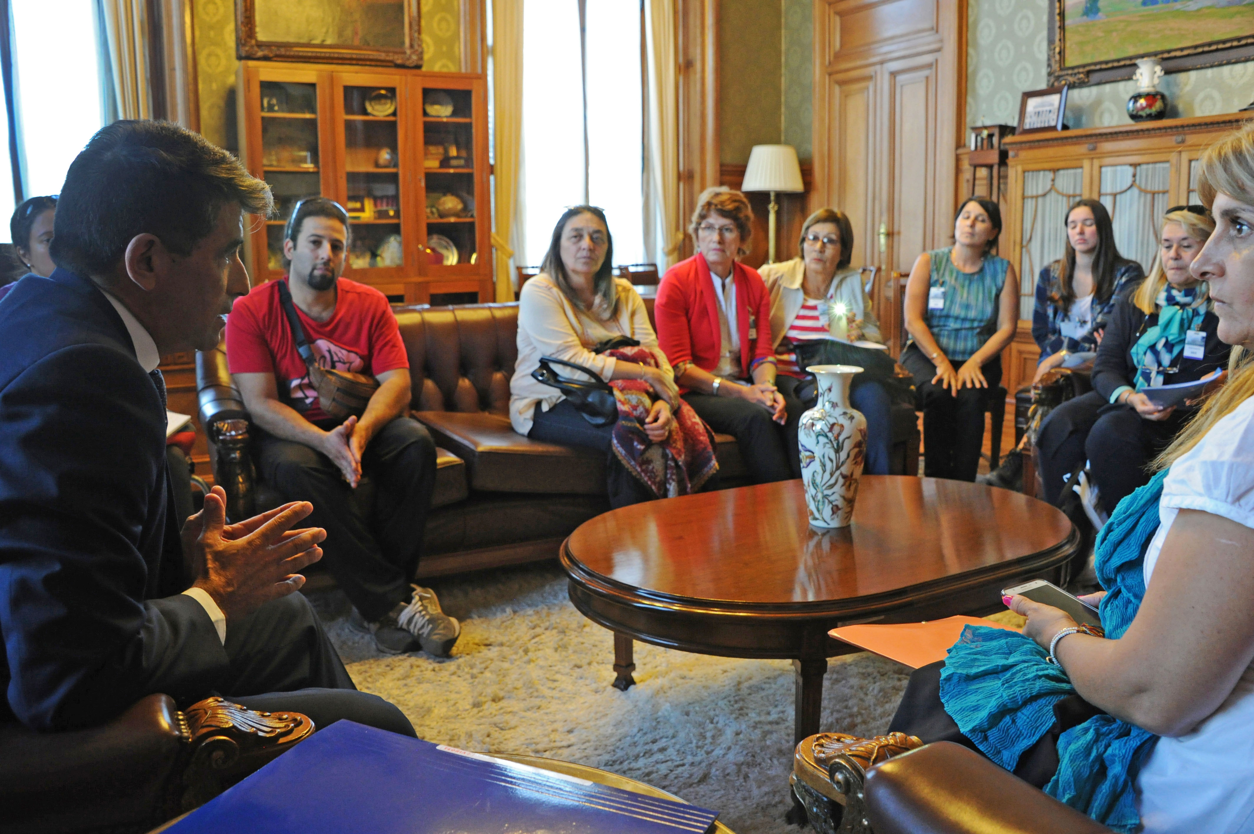 Sendic recibió a organizaciones de celíacos