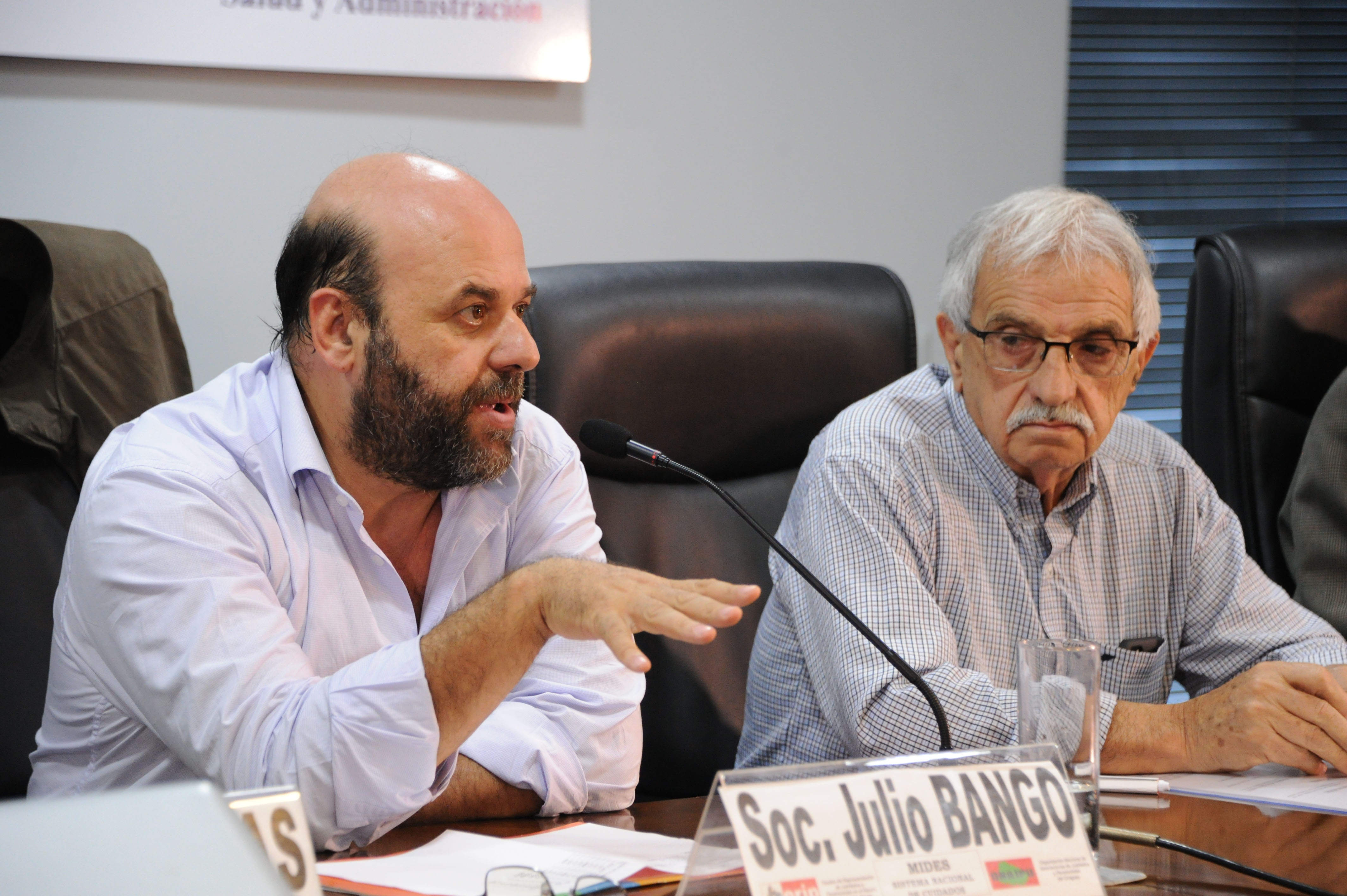 Secretario nacional de Cuidados, Julio Bango, encabeza la presentación