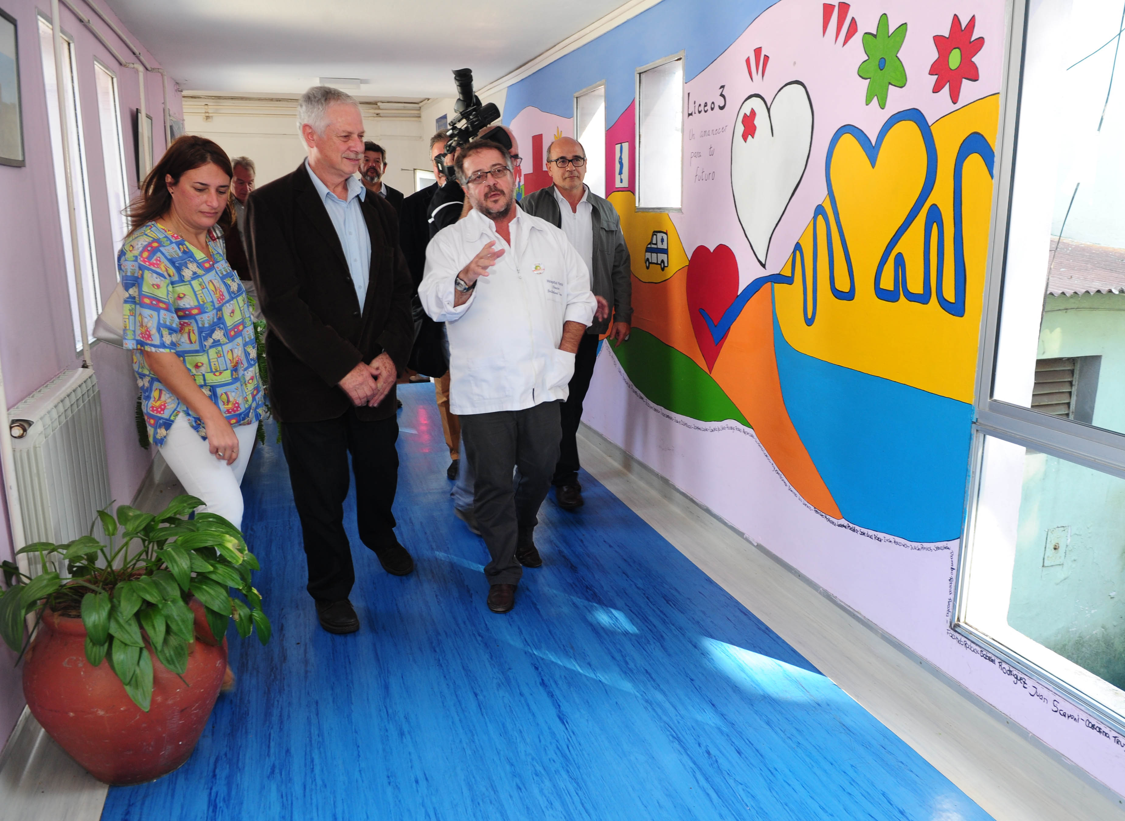 Autoridades de Salud Pública en recorrida por el hospital de Florida, Doctor Raúl Amorín Cal