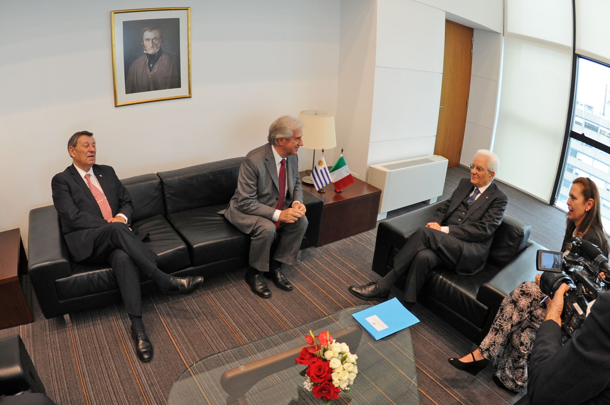 Reunión privada entre los presidentes Tabaré Vázquez y Sergio Mattarella