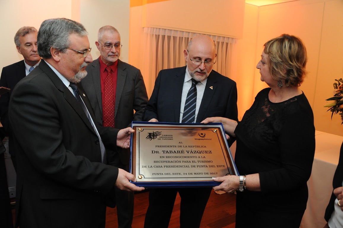 Entrega de placa