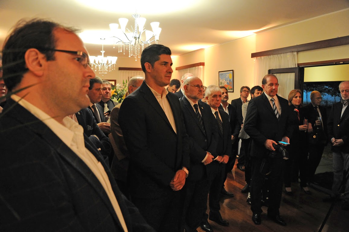 Autoridades del Ministerio de Turismo con operadores turísticos en Punta del Este
